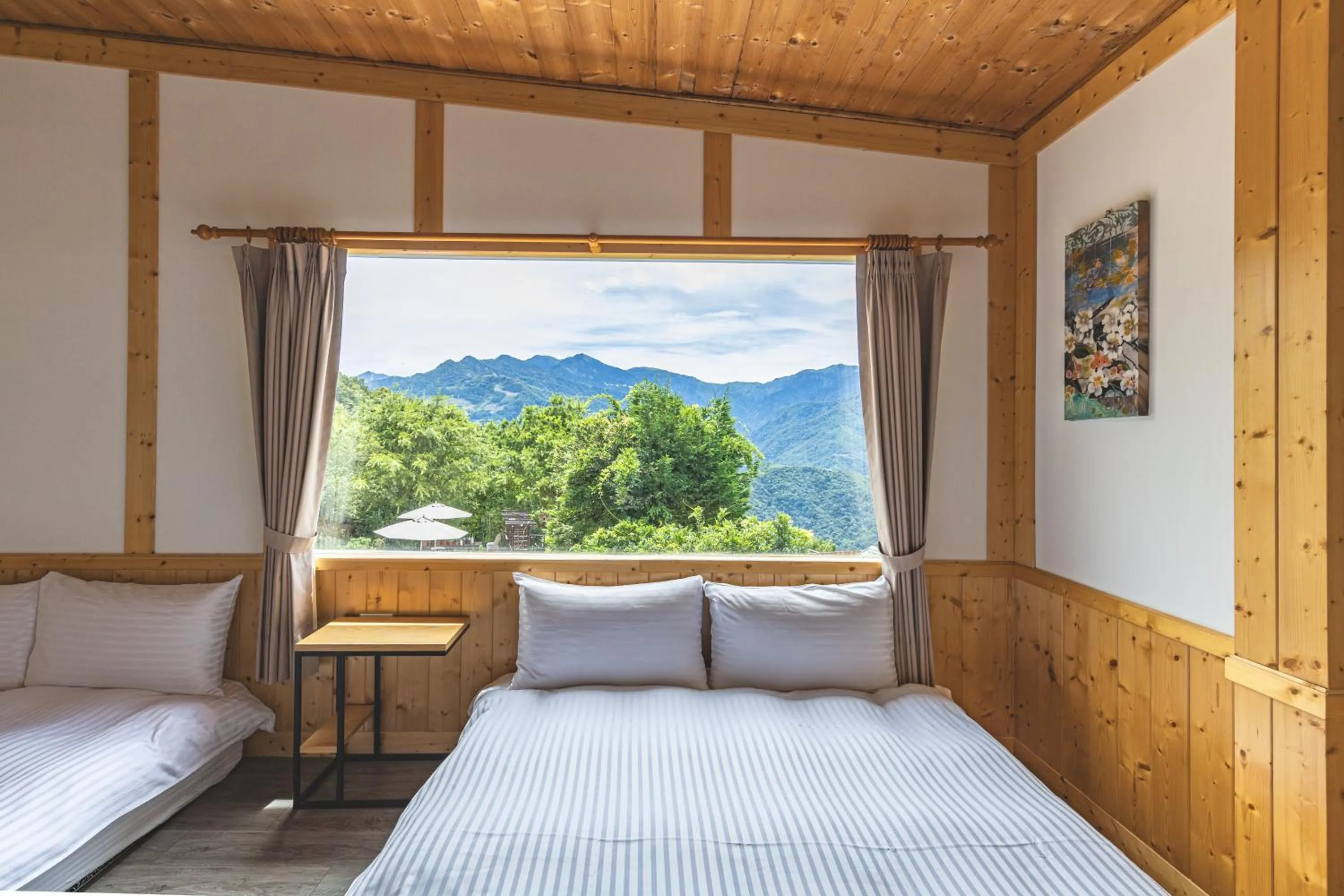 View (from property/room), Bed in Julie's Garden, Cingjing - Fon Chin Homestay