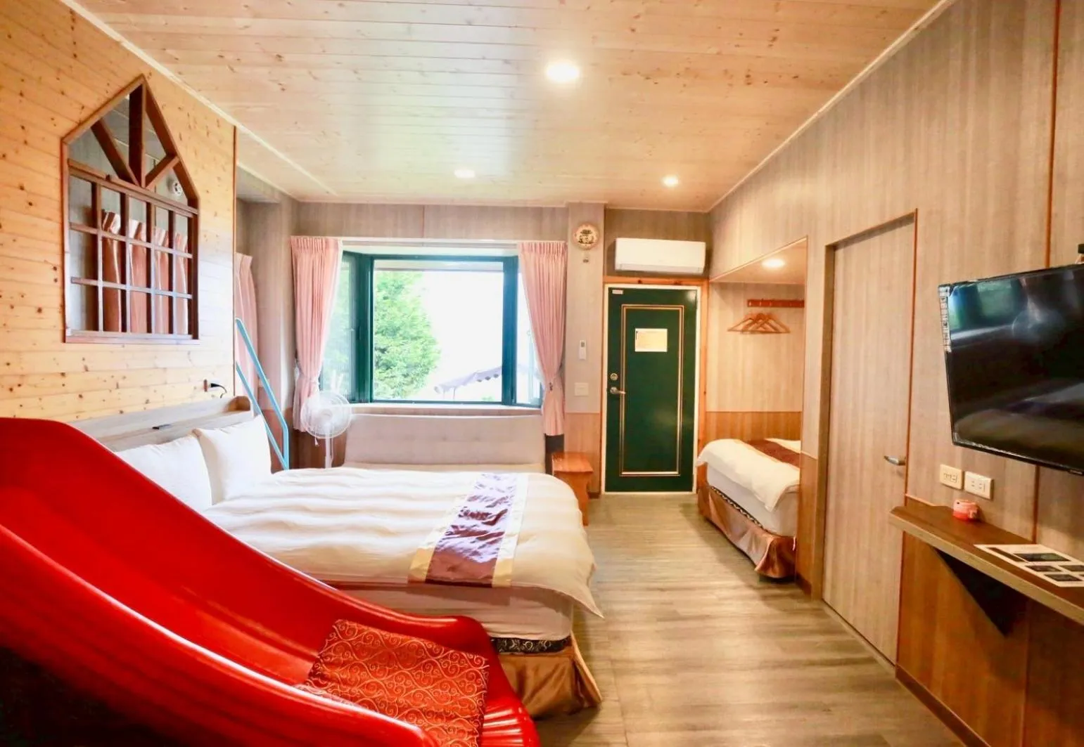 Photo of the whole room, Bed in Julie's Garden, Cingjing - Fon Chin Homestay