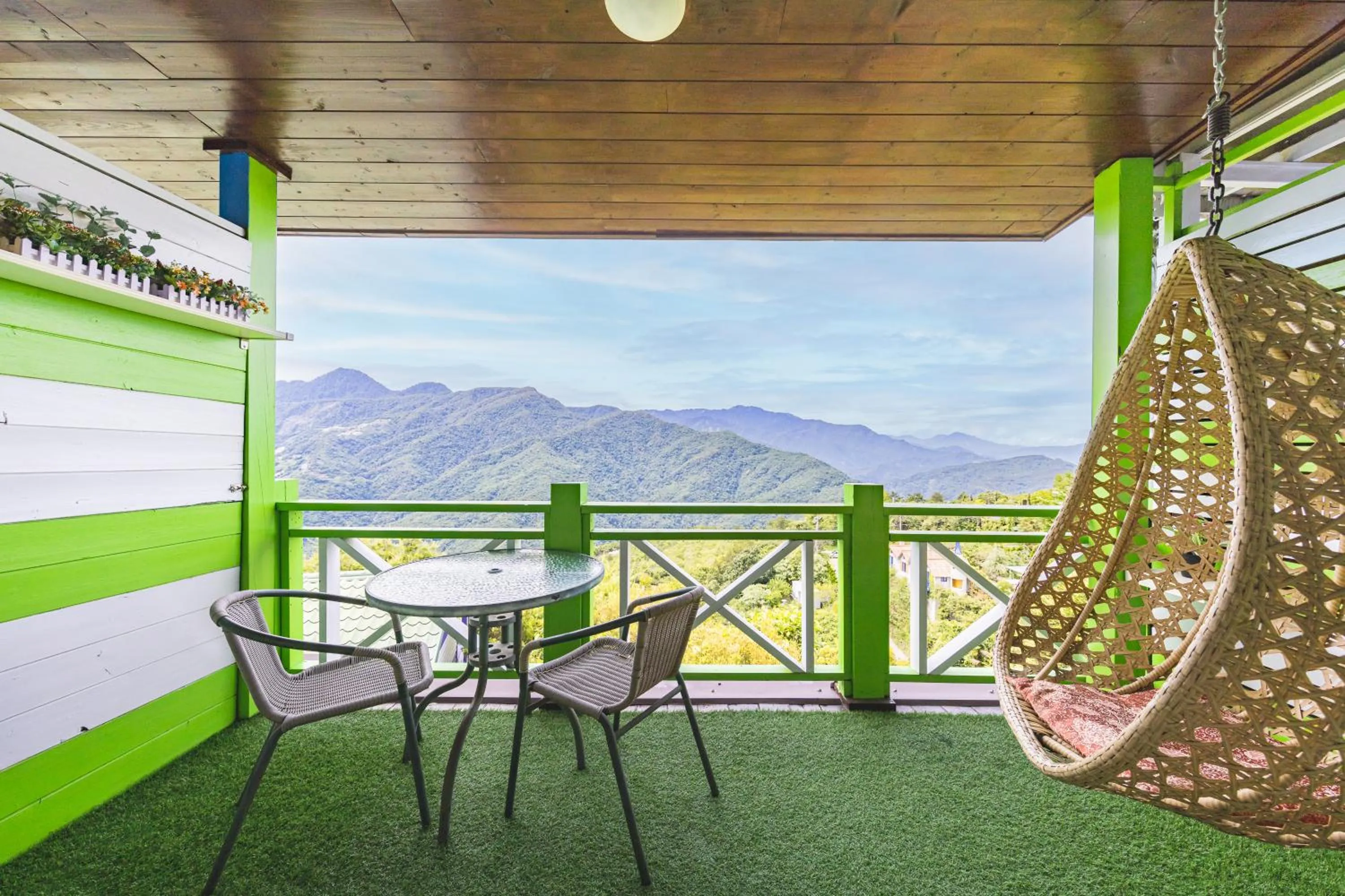 Balcony/Terrace in Julie's Garden, Cingjing - Fon Chin Homestay