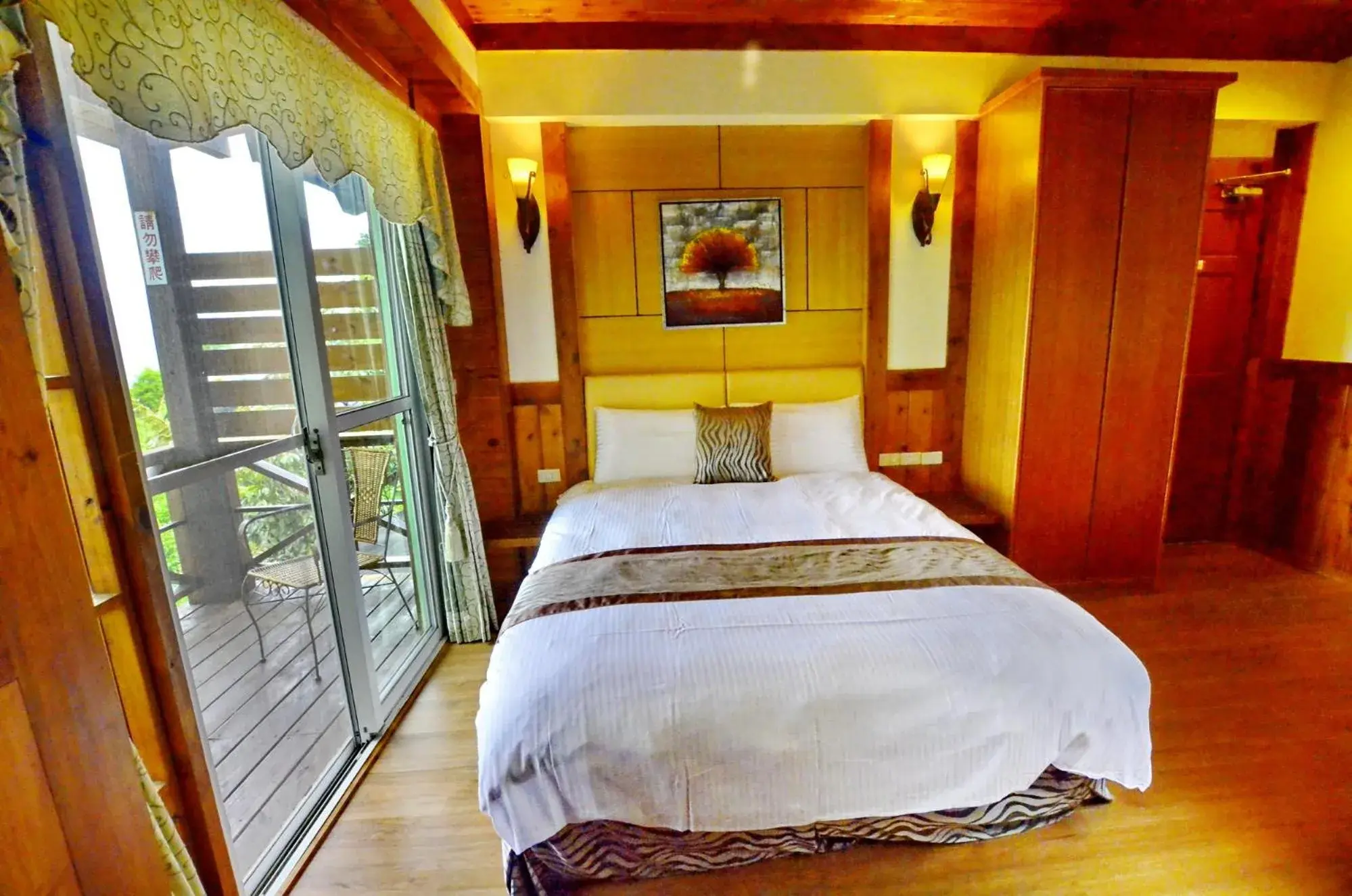 Triple Room with Balcony in Shiyai Taoyuan Triple Room with Balcony in Shiyai Taoyuan