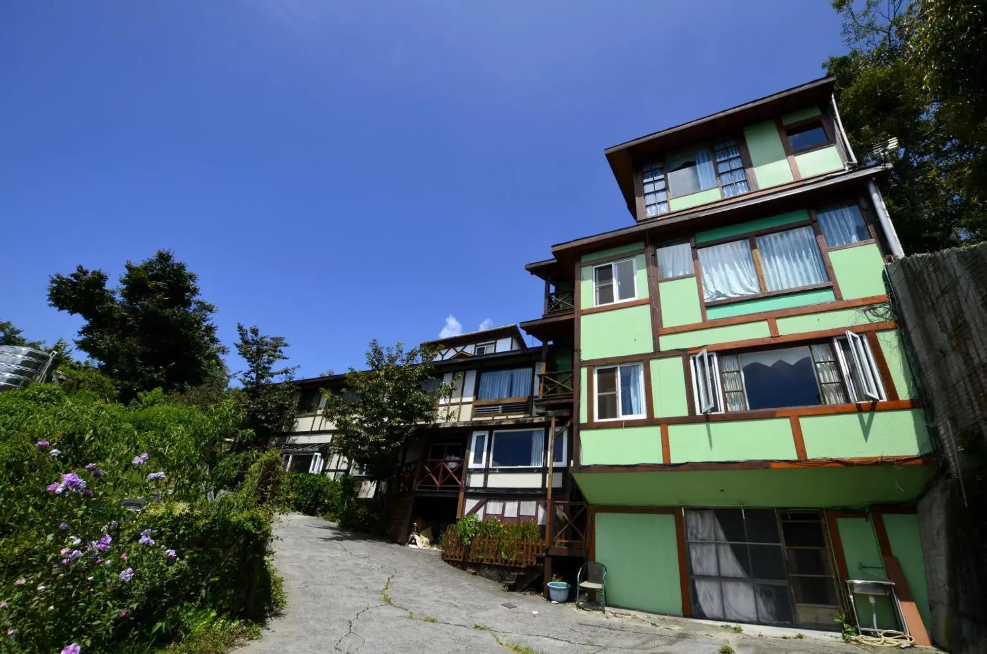 Property building in Shiyai Taoyuan Property building in Shiyai Taoyuan