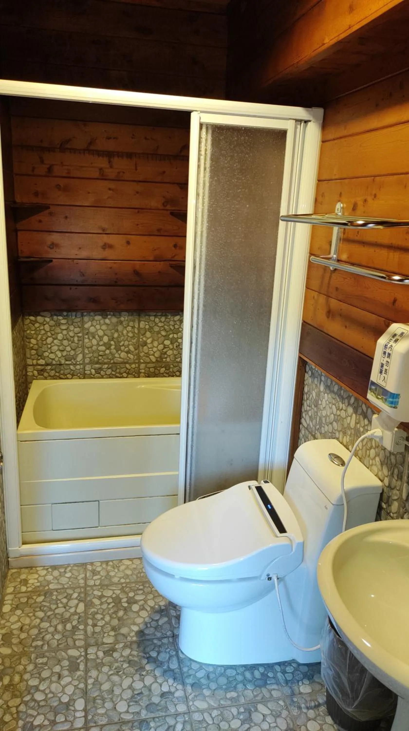 On site in Shiyai Taoyuan