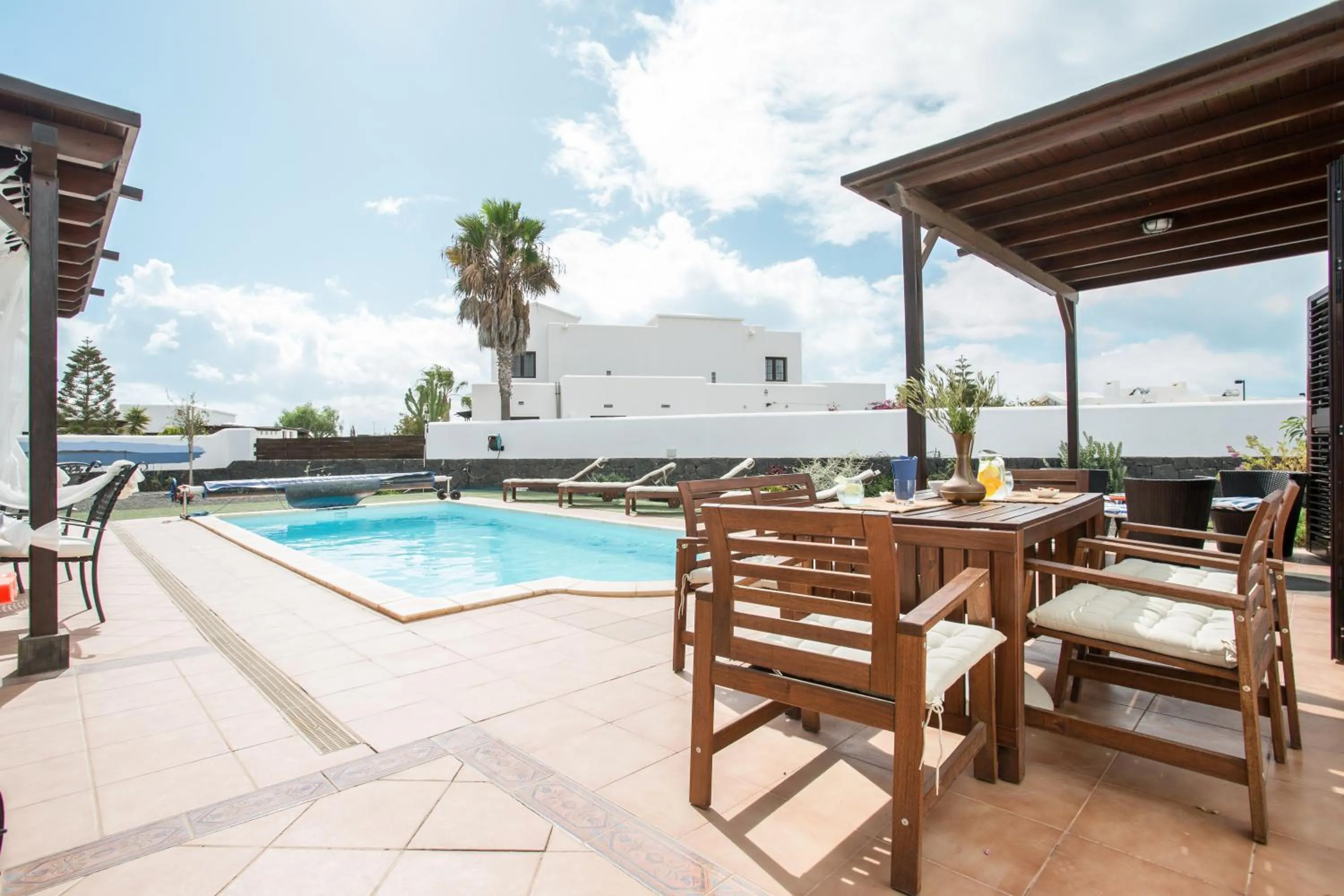 Property building in Villa Kodotoma