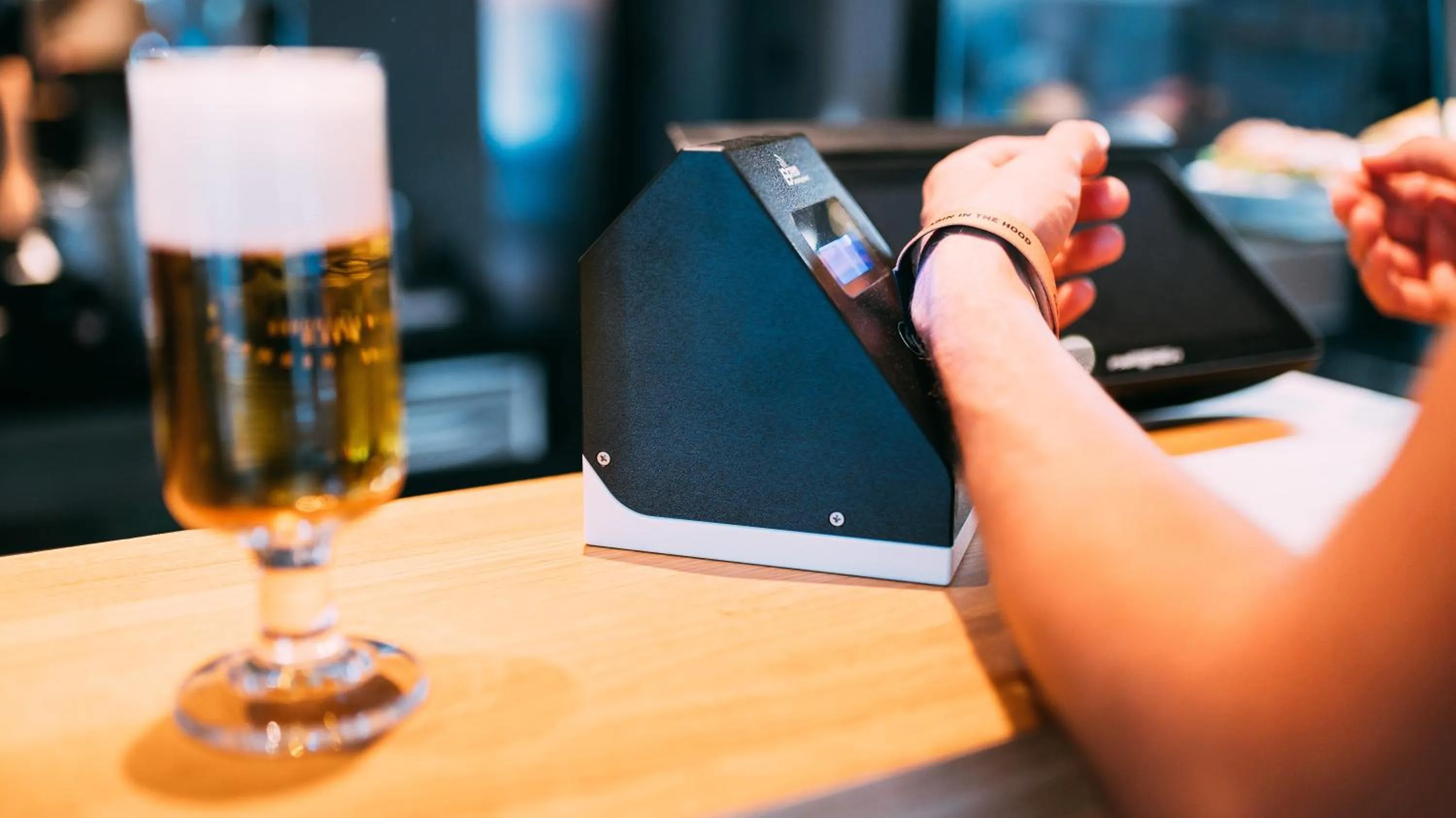 Lounge or bar in CAB20