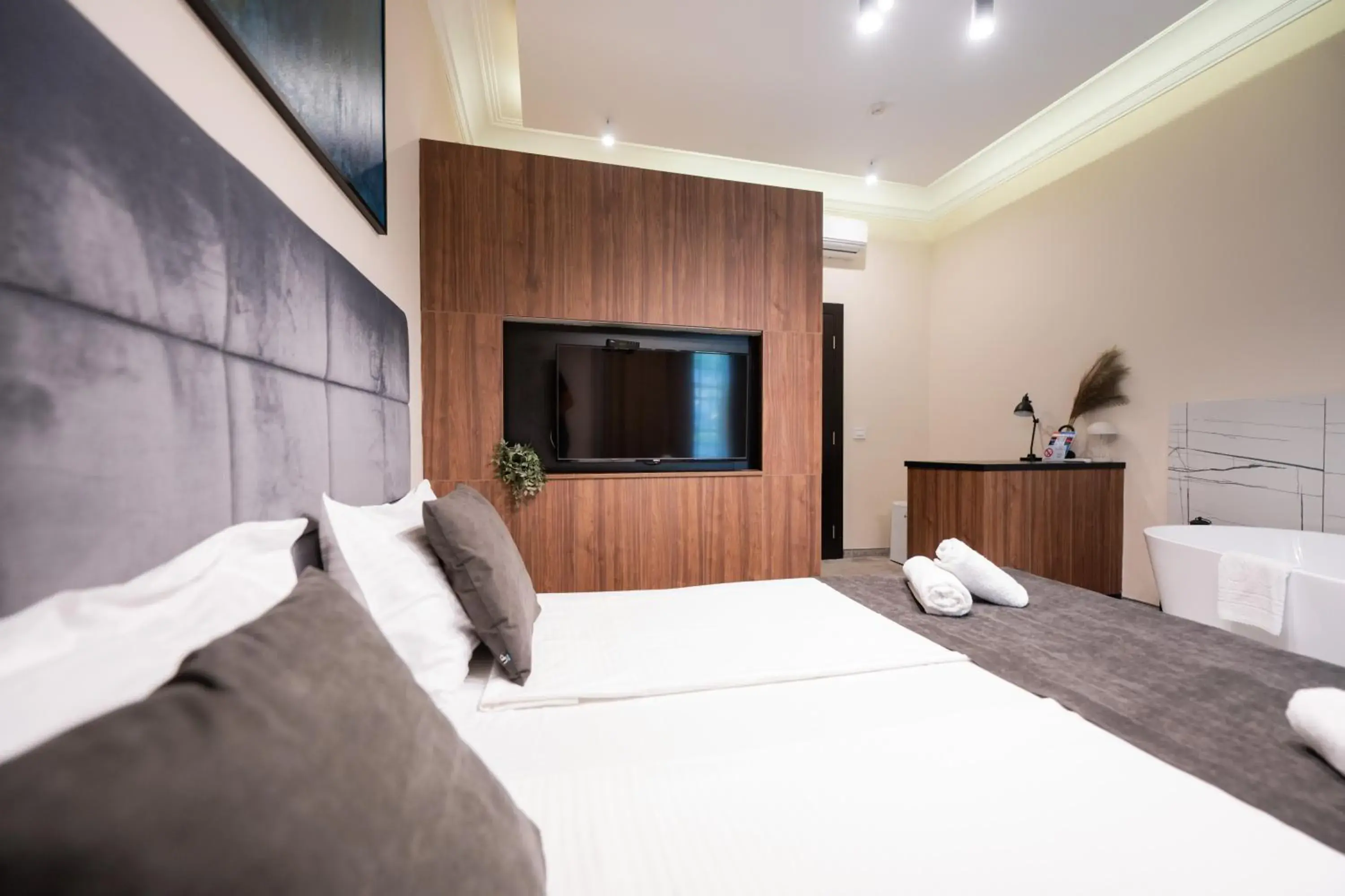 Superior Double Room - Annex in Boutique Hotel Kings Palace Superior Double Room - Annex in Boutique Hotel Kings Palace