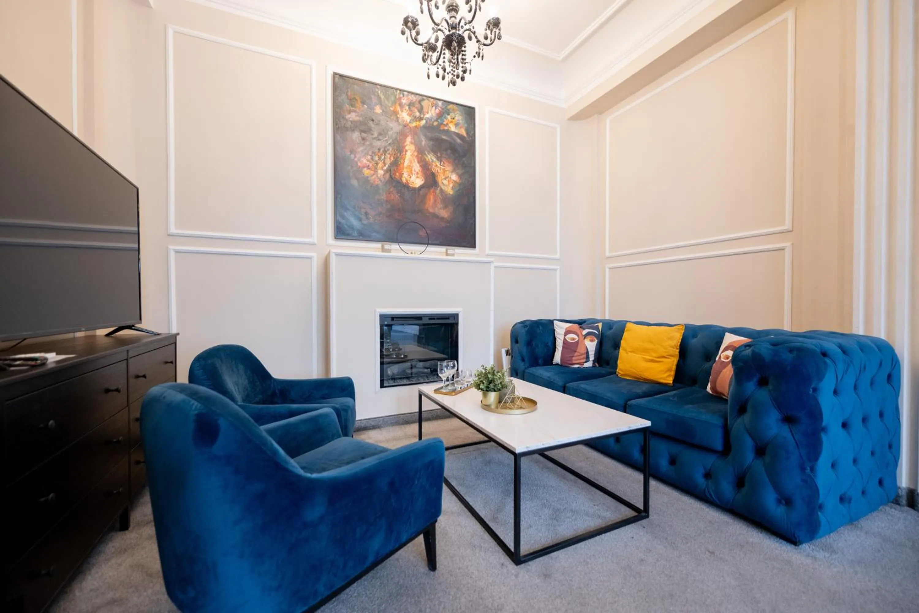 TV and multimedia in Boutique Hotel Kings Palace