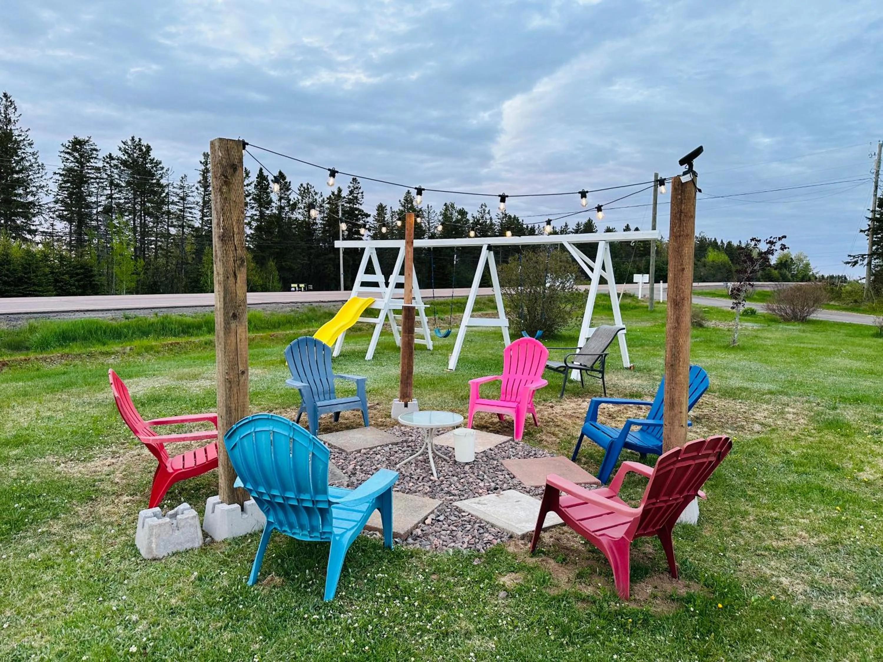 Seating area in Scenic Motel Moncton