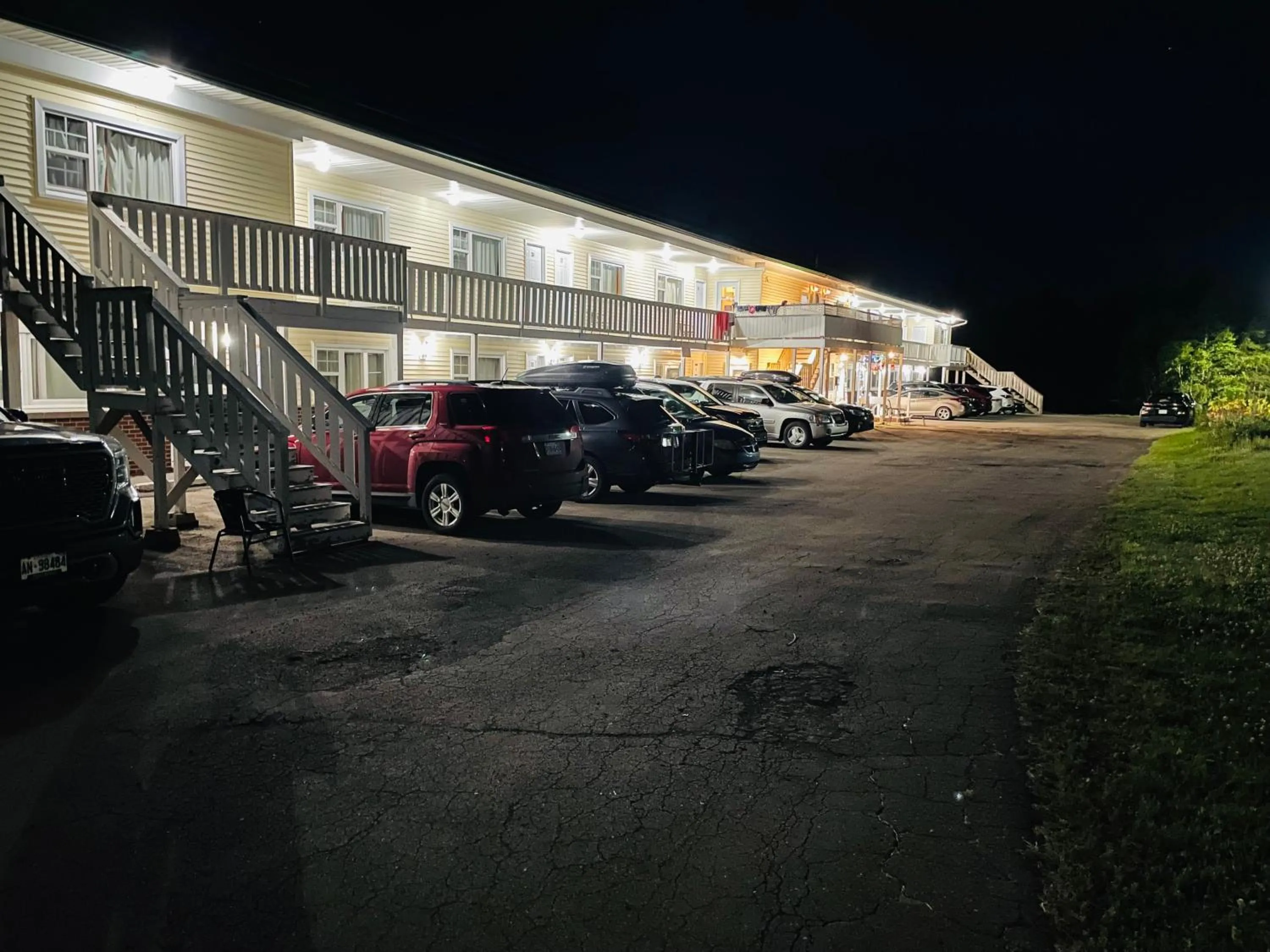 Property building in Scenic Motel Moncton