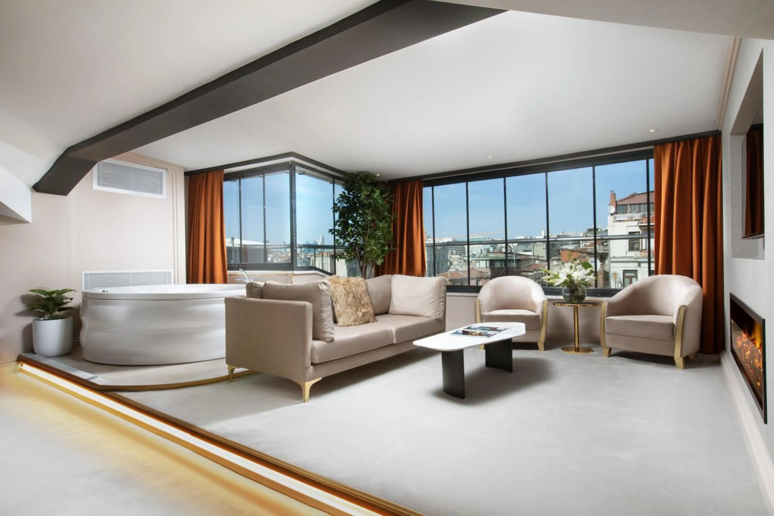 Seating area in Walton Gardens Pera