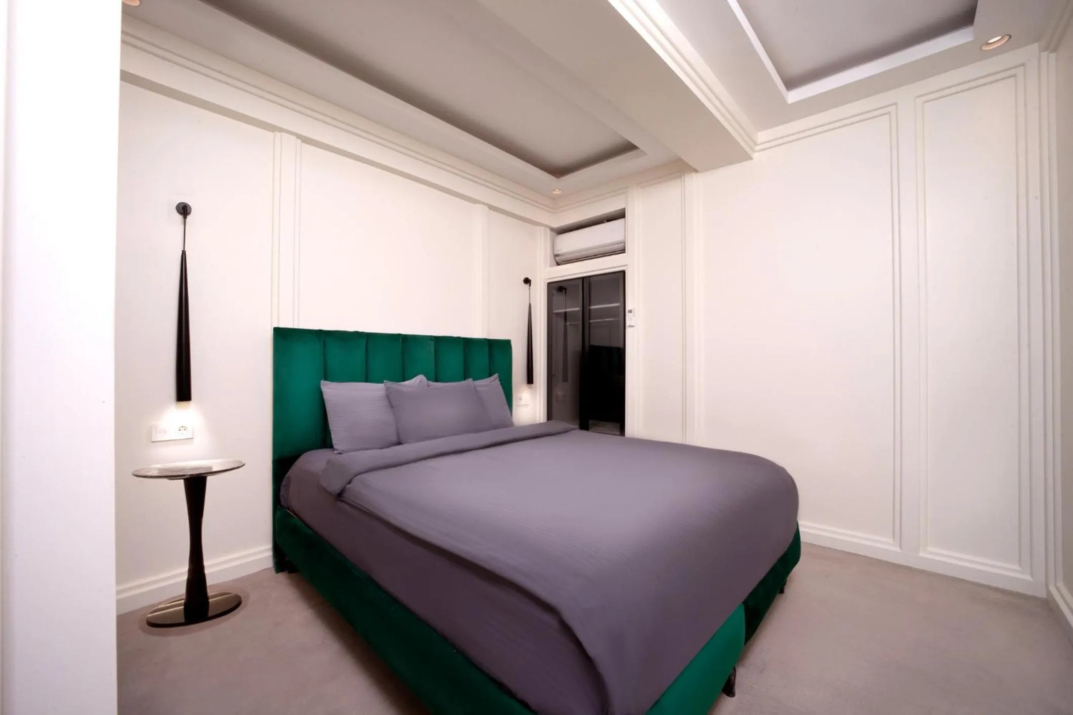 Bed in Walton Gardens Pera