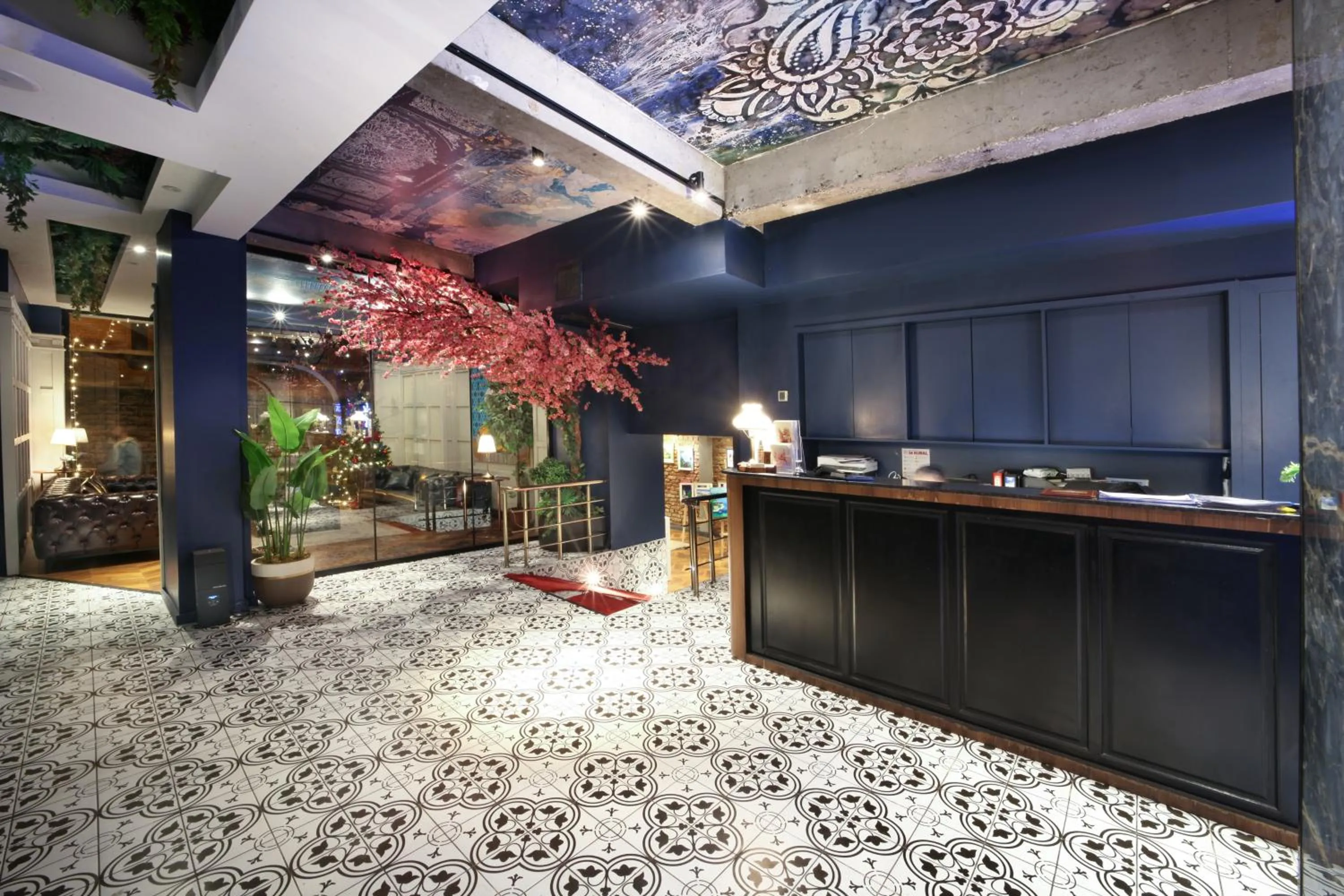 Lobby or reception in Walton Gardens Pera