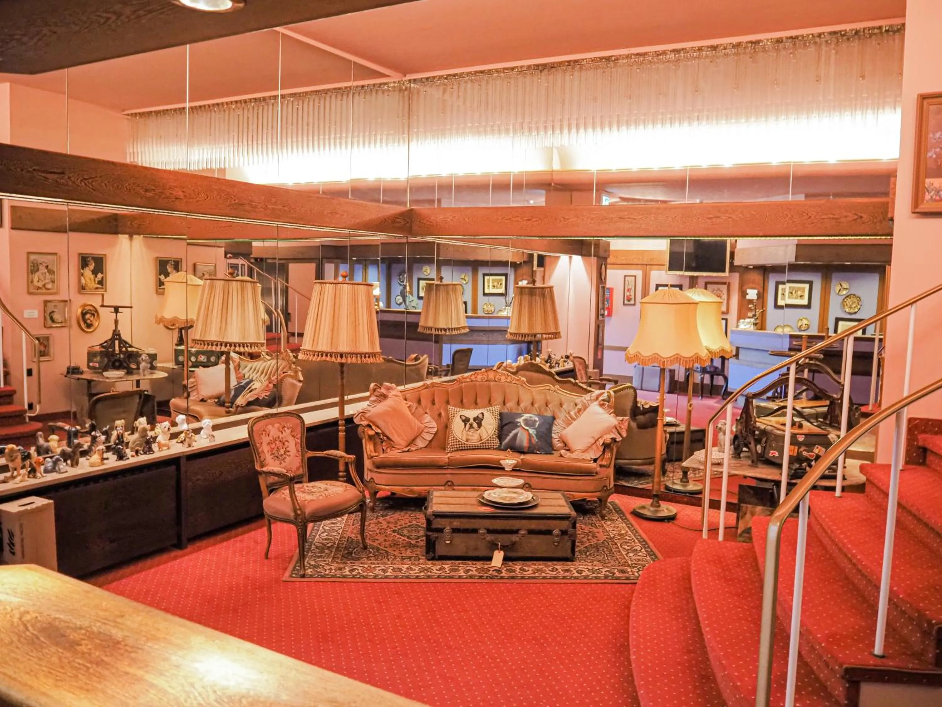 Lobby or reception in Tante ALMA's Mülheimer Hotel