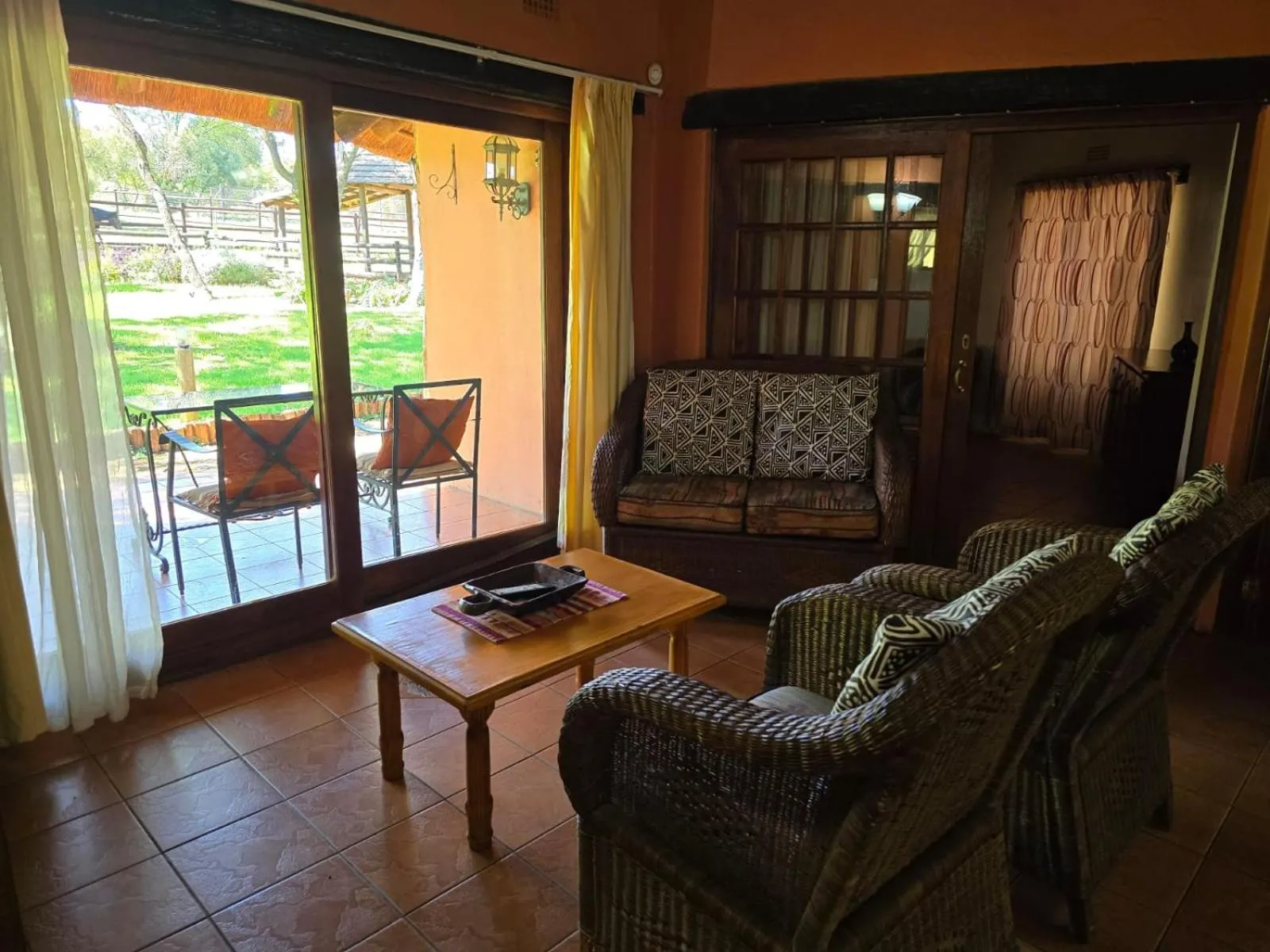 Standard Twin Room in Glen Afric Country Lodge