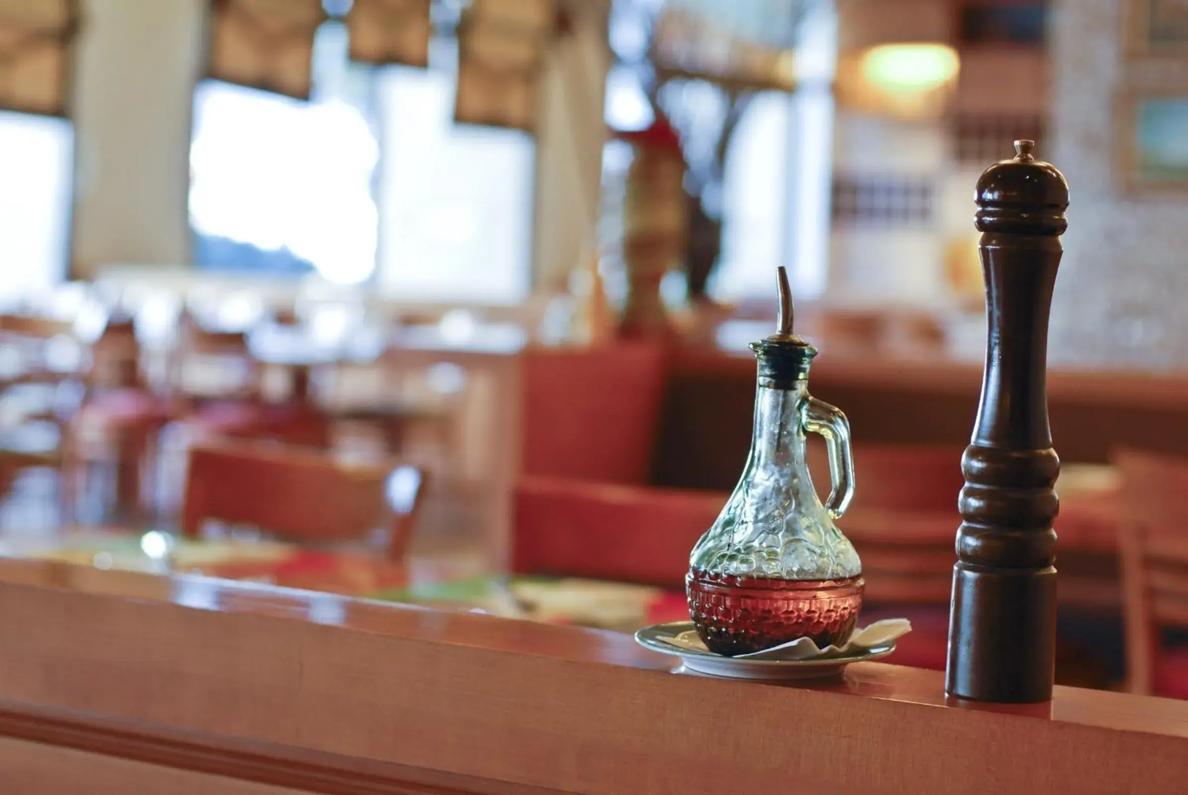 Restaurant/places to eat in Ramada Plaza by Wyndham Beirut Raouche Restaurant/places to eat in Ramada Plaza by Wyndham Beirut Raouche