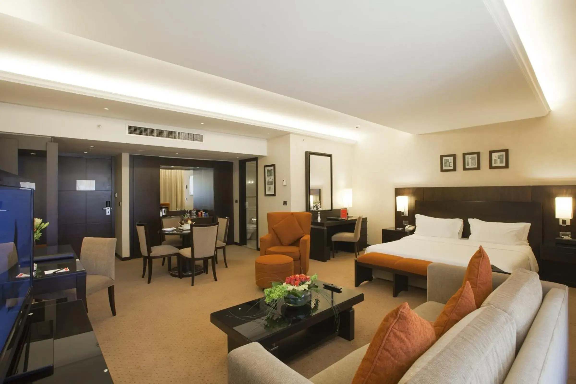 Seating area, Bed in Ramada Plaza by Wyndham Beirut Raouche Seating area, Bed in Ramada Plaza by Wyndham Beirut Raouche