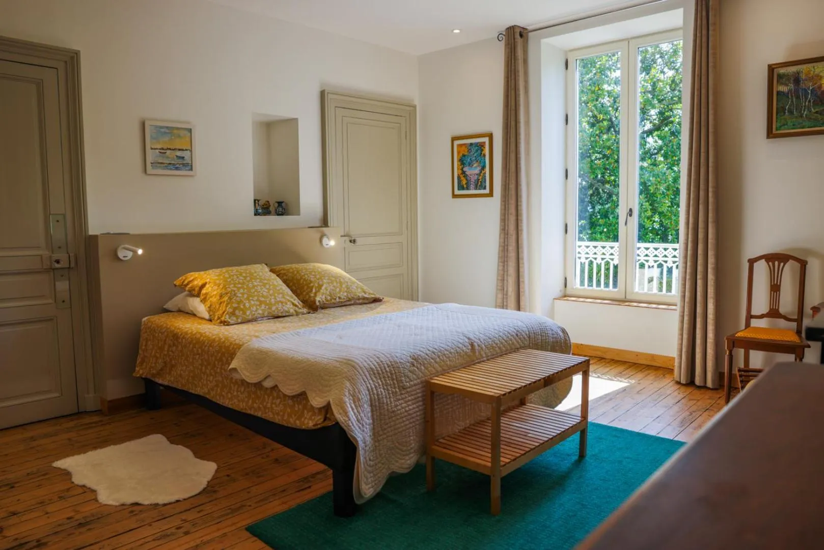 Photo of the whole room, Bed in Clos Ceres