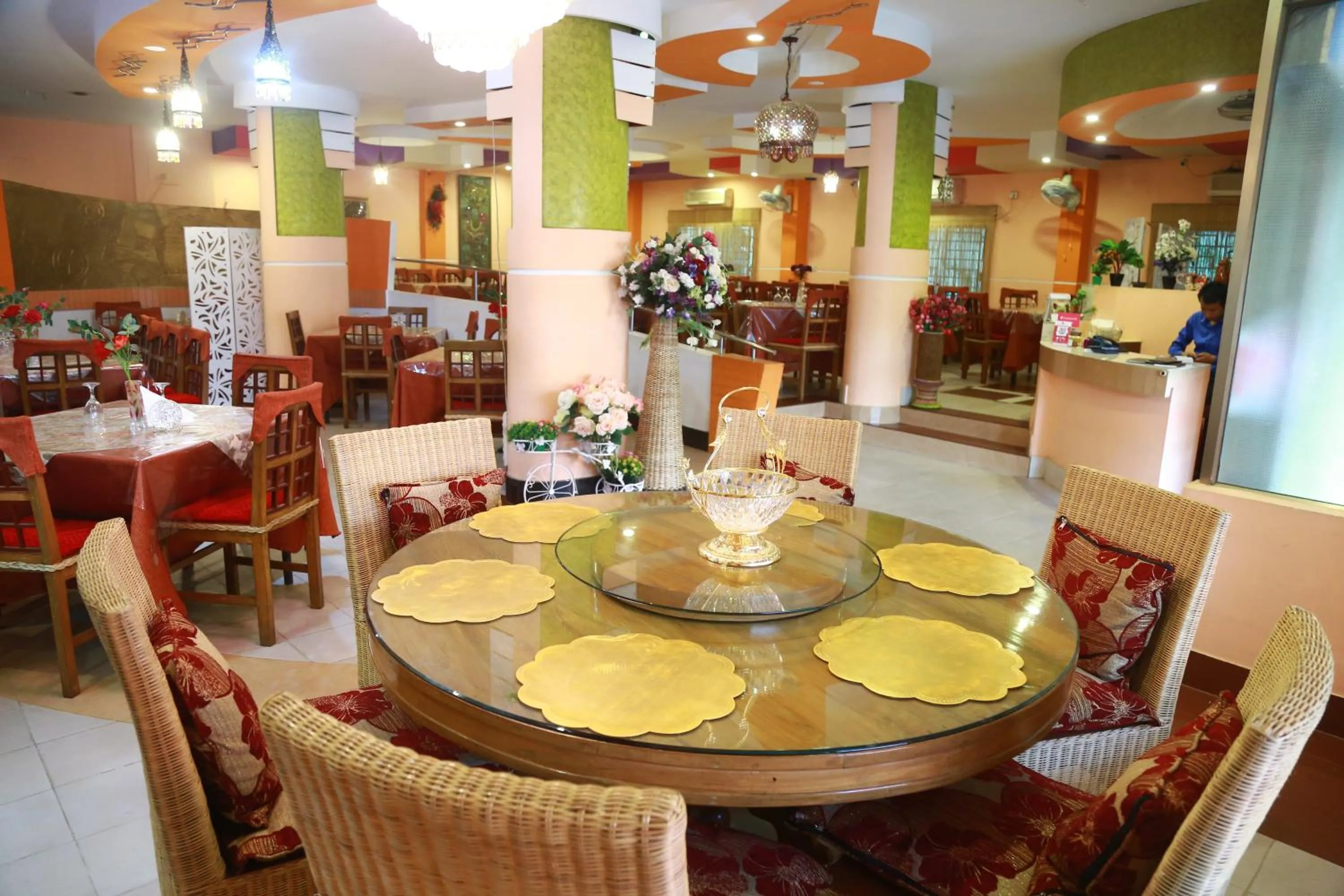 Meals in Hotel Farmis Garden
