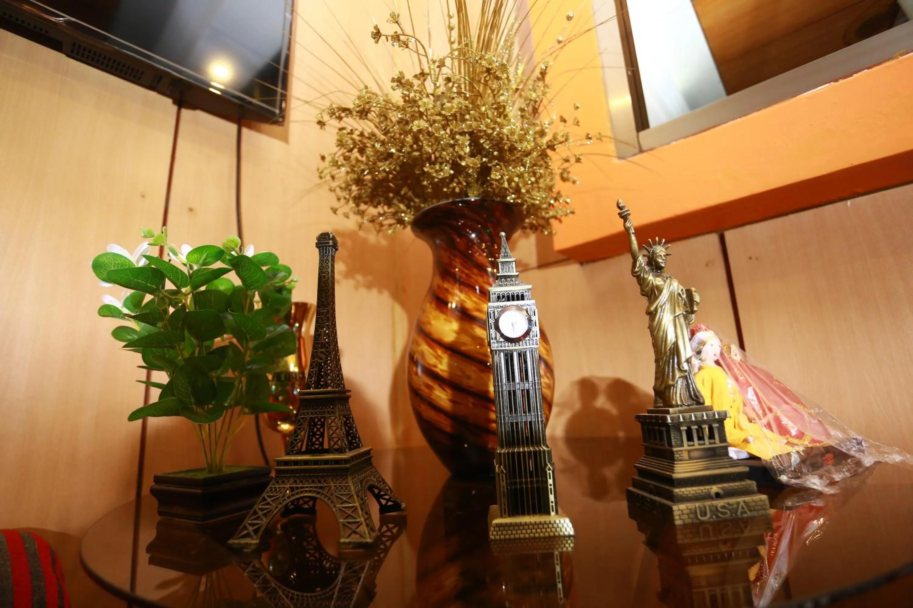 Lobby or reception in Hotel Farmis Garden