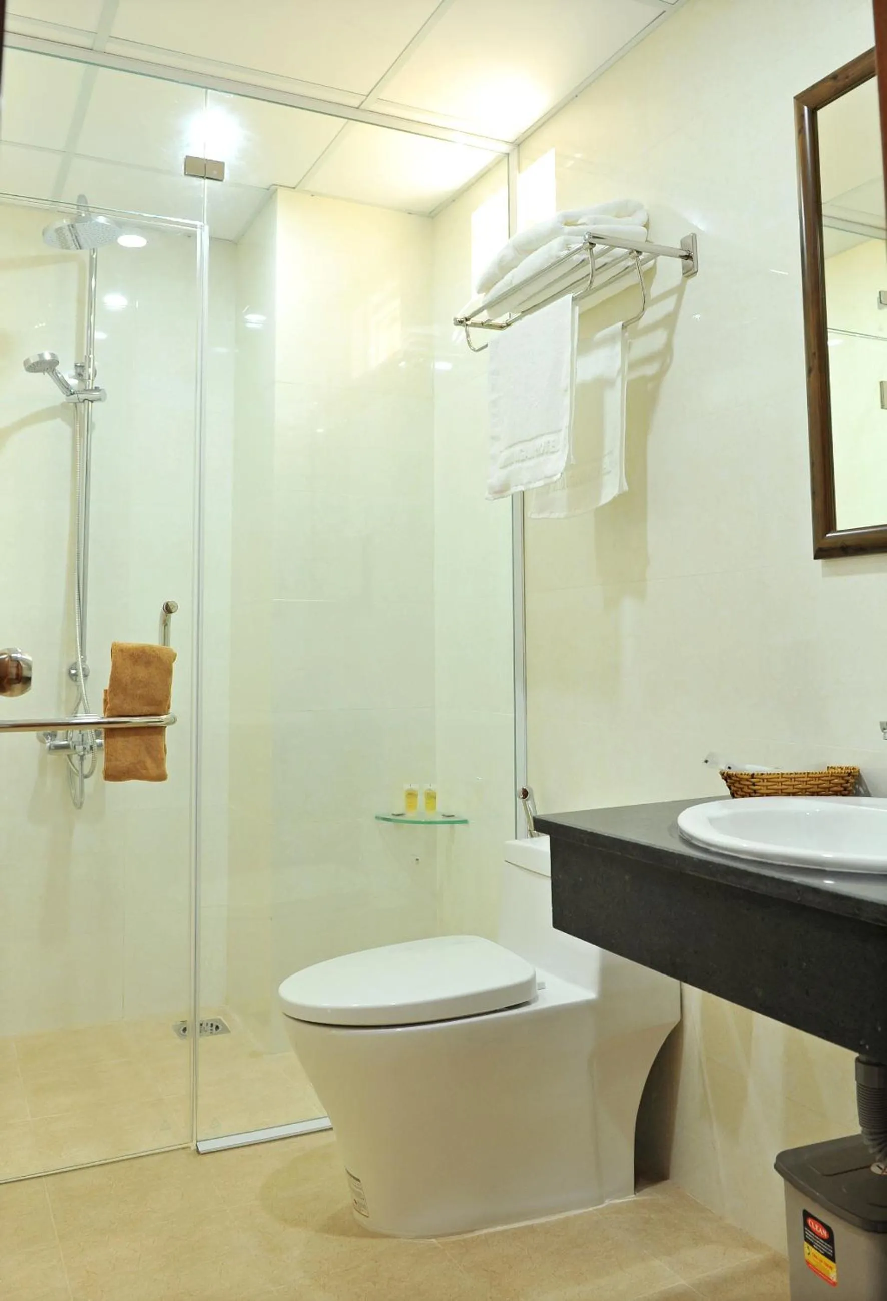 Bathroom in Khách sạn KIM NGÂN