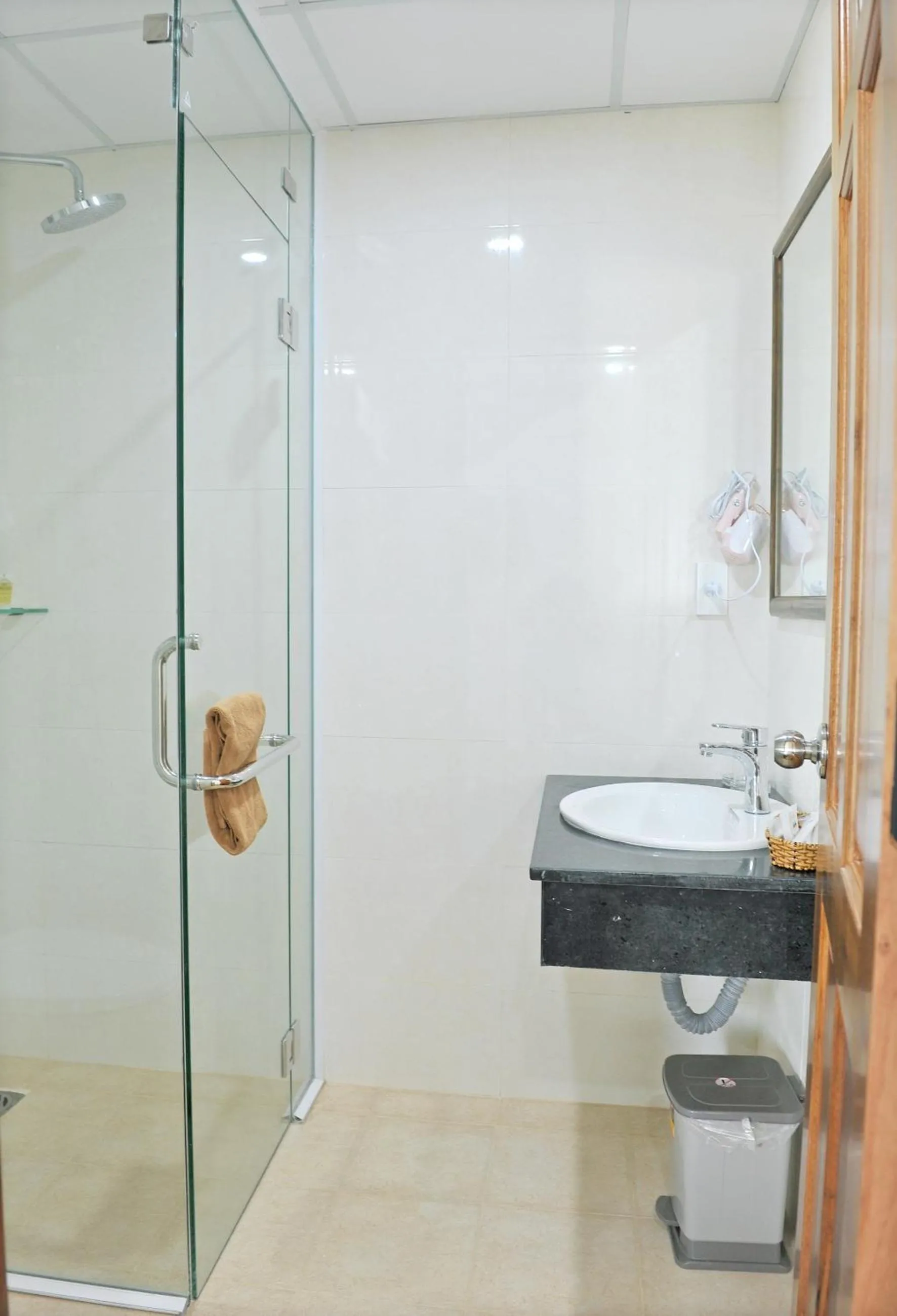 Toilet in Khách sạn KIM NGÂN