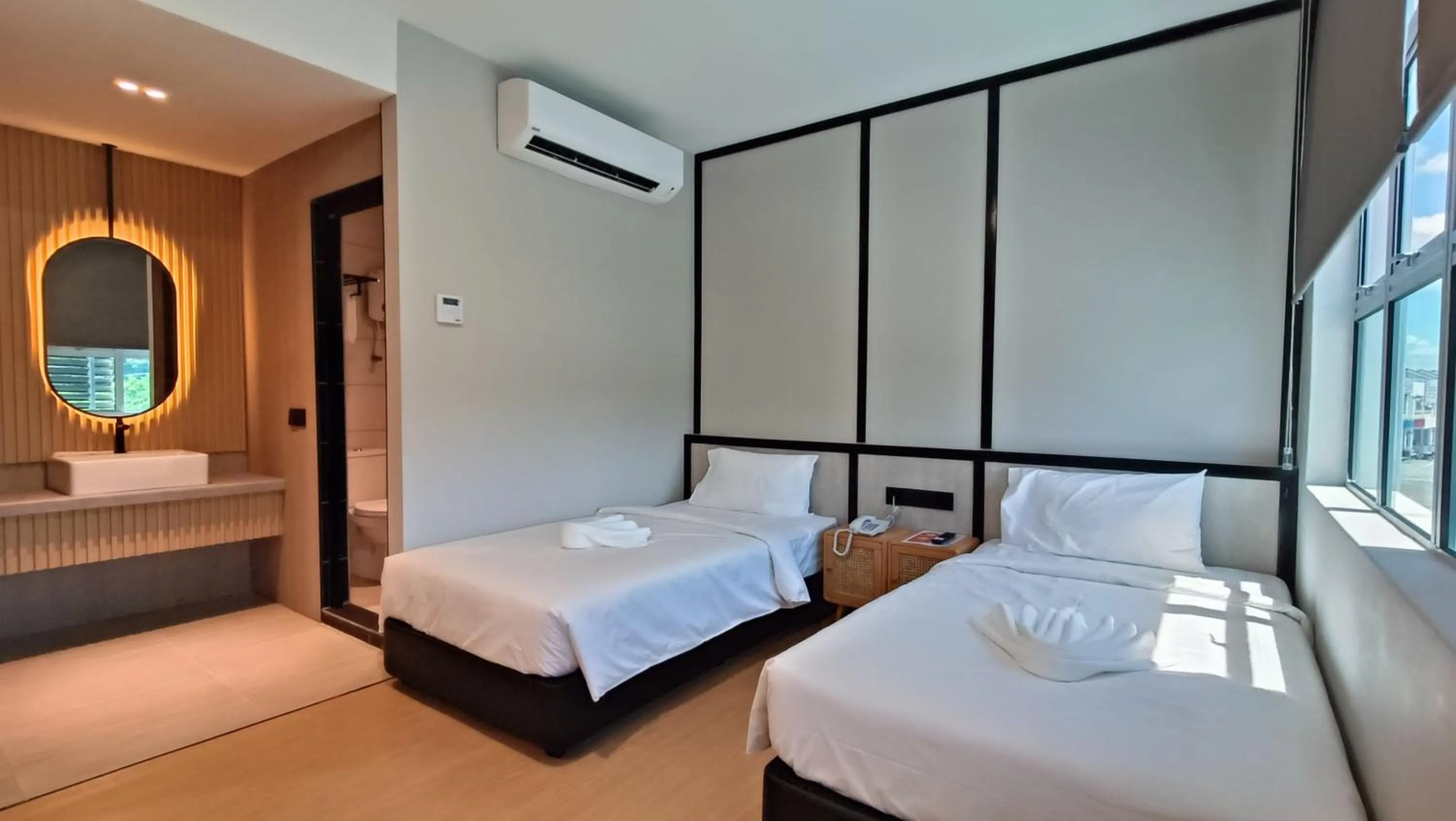 Bed in Urban Inn, SP Saujana