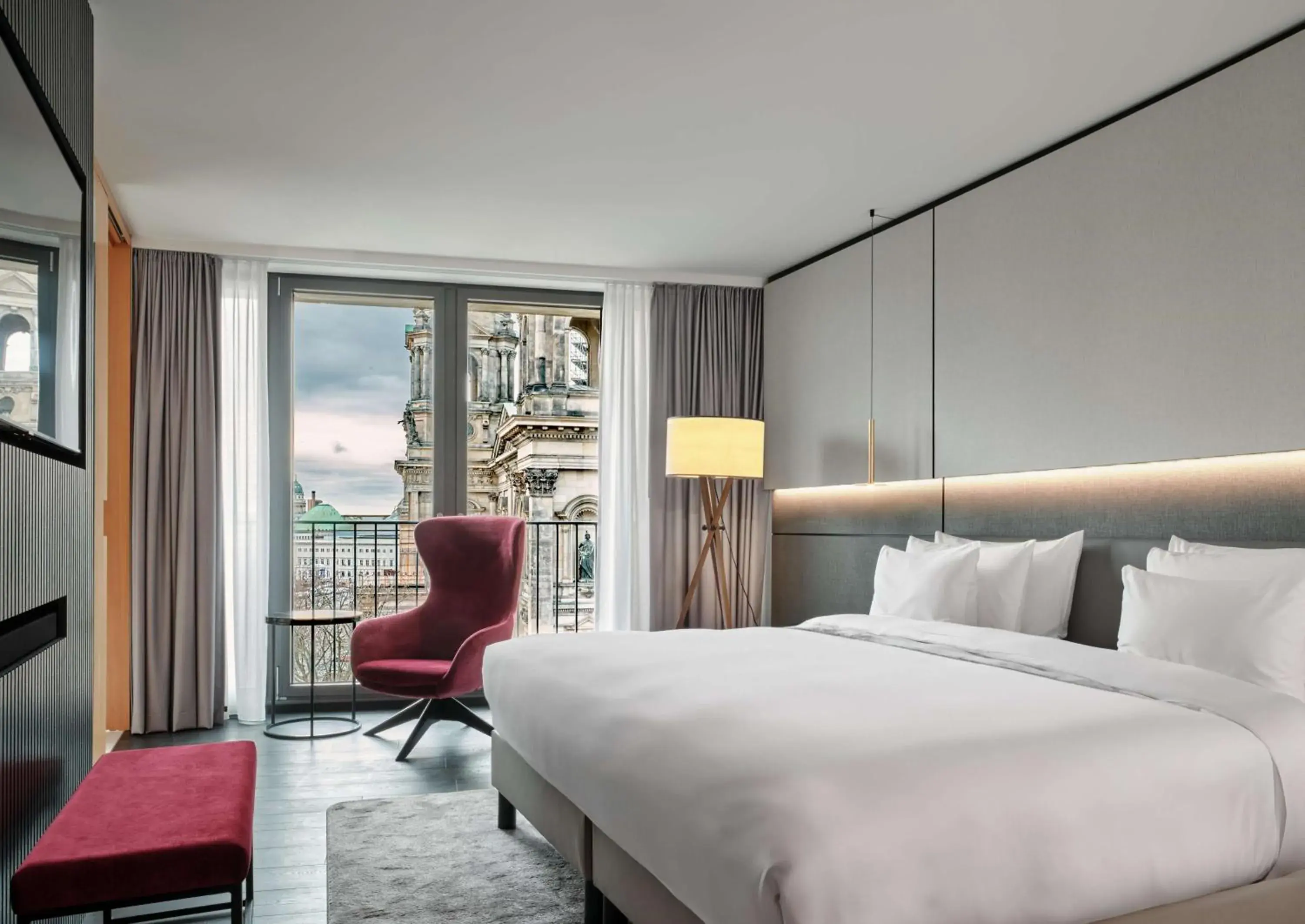 Photo of the whole room, Bed in Radisson Collection Hotel, Berlin Photo of the whole room, Bed in Radisson Collection Hotel, Berlin