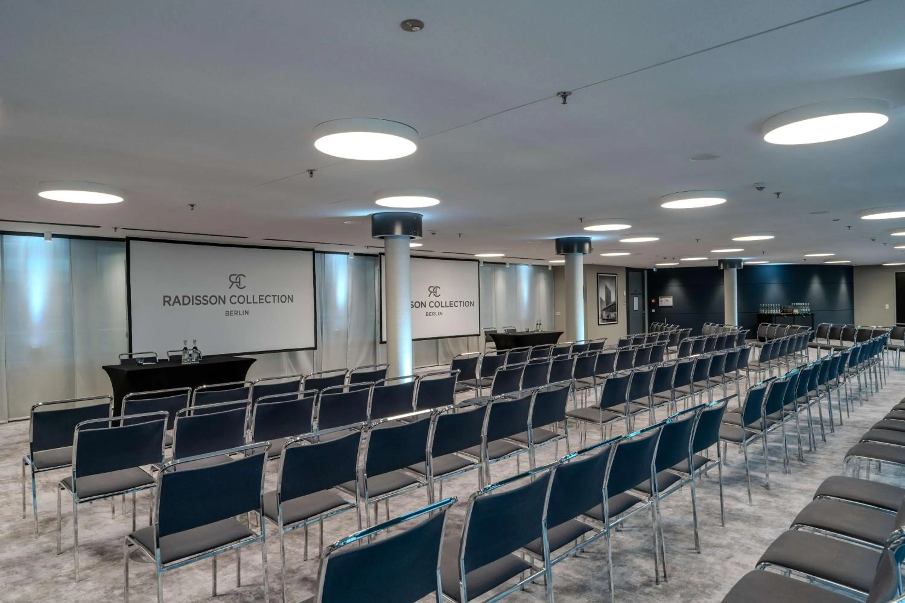 Meeting/conference room in Radisson Collection Hotel, Berlin