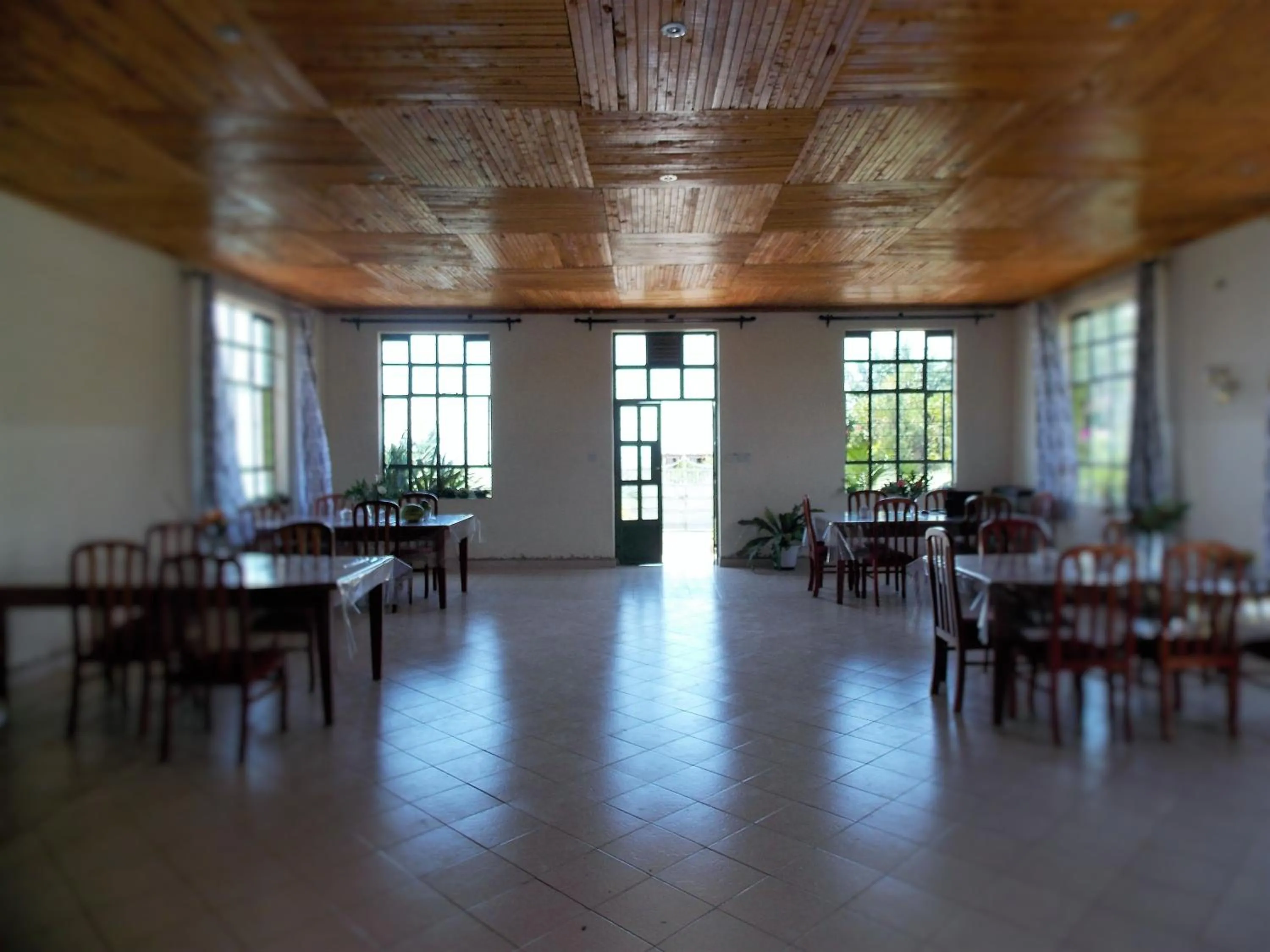 Restaurant/places to eat in Lago Resort - Best Views in Kisumu