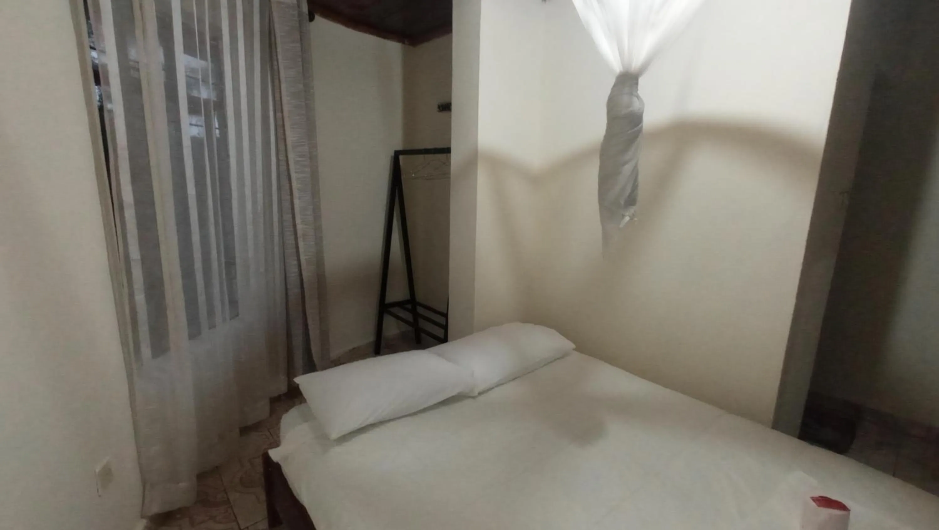 Bedroom, Bed in Lago Resort - Best Views in Kisumu