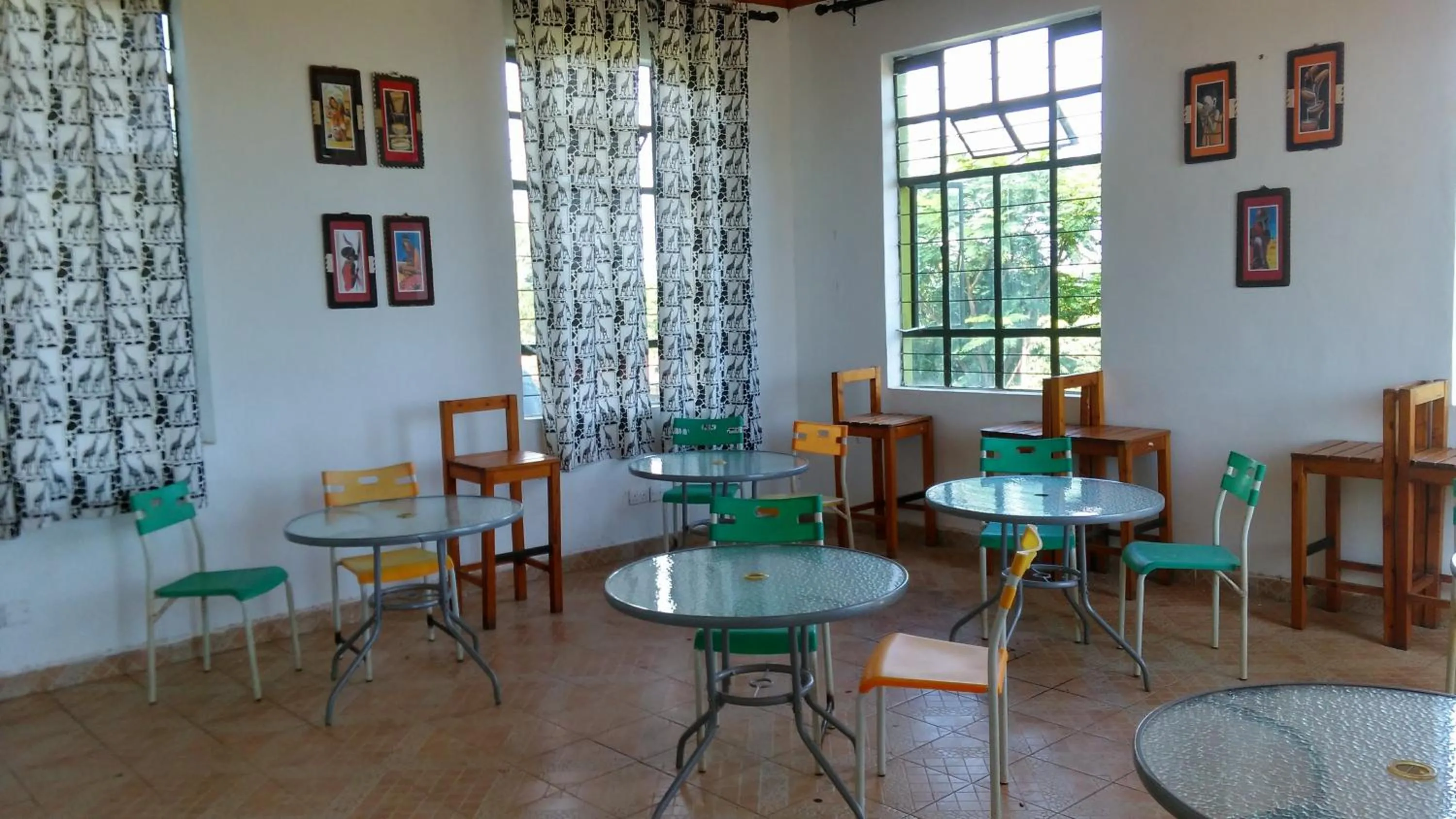Restaurant/places to eat in Lago Resort - Best Views in Kisumu