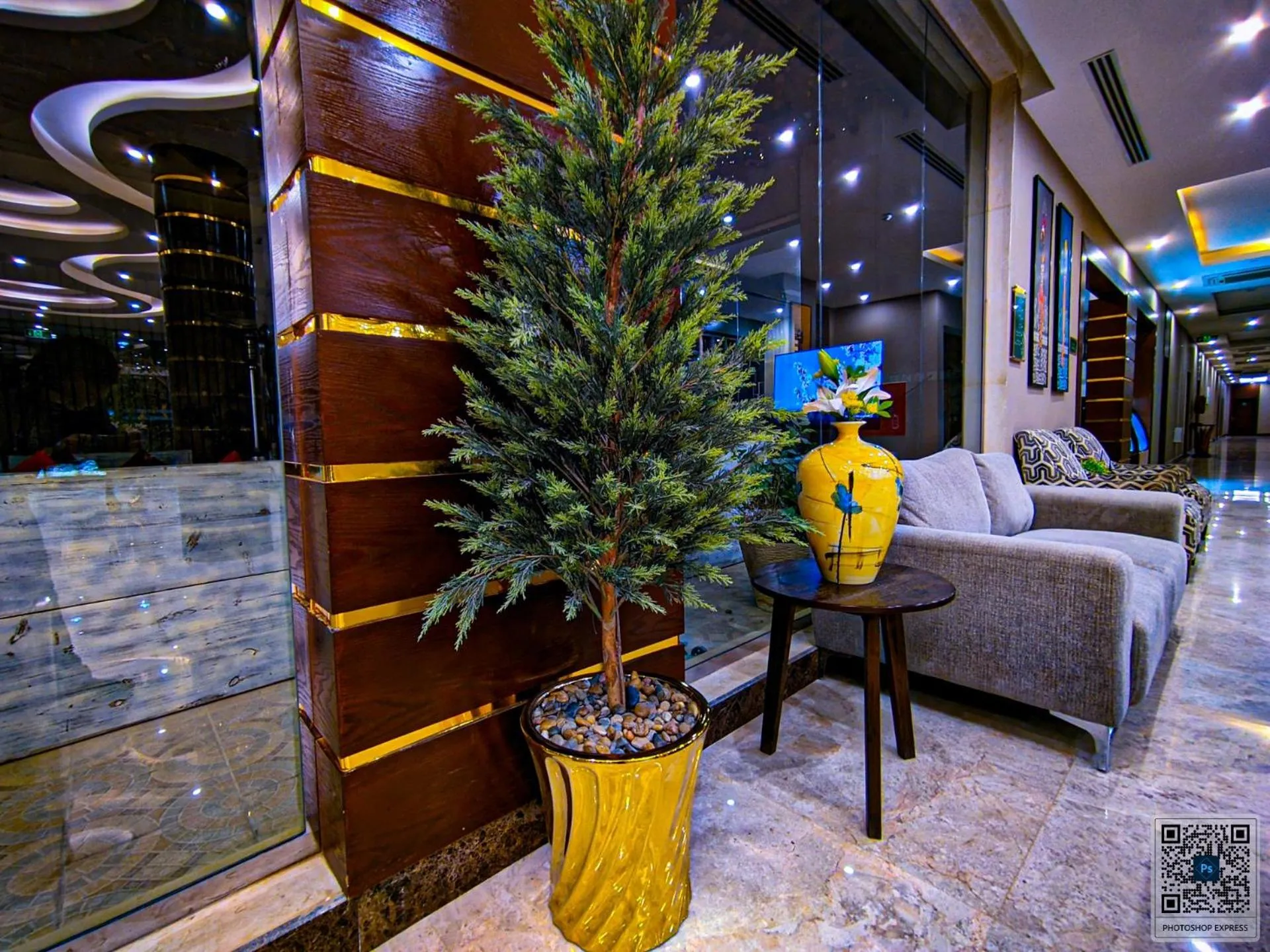 Lobby or reception in Coupard Hotel