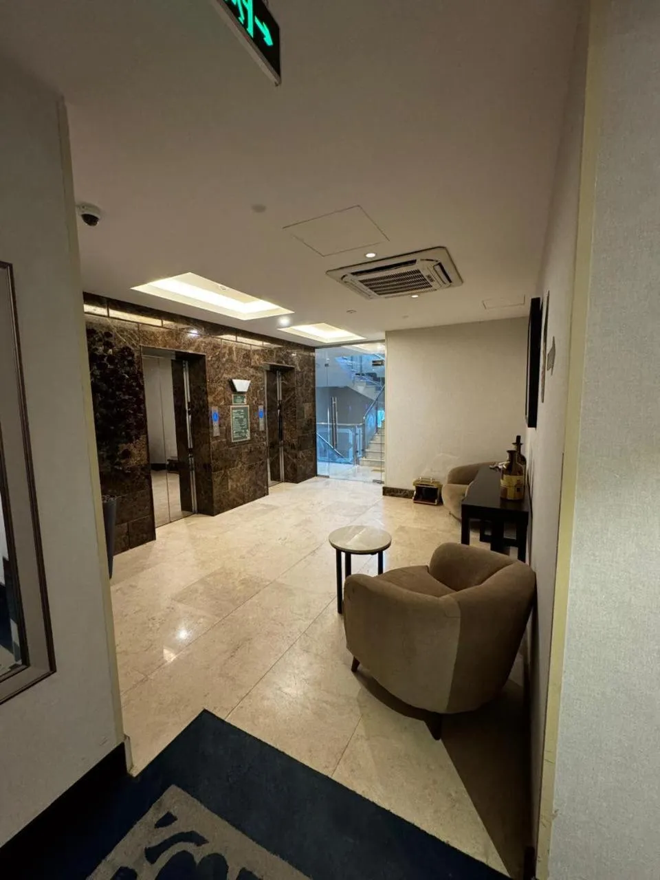 elevator in Coupard Hotel