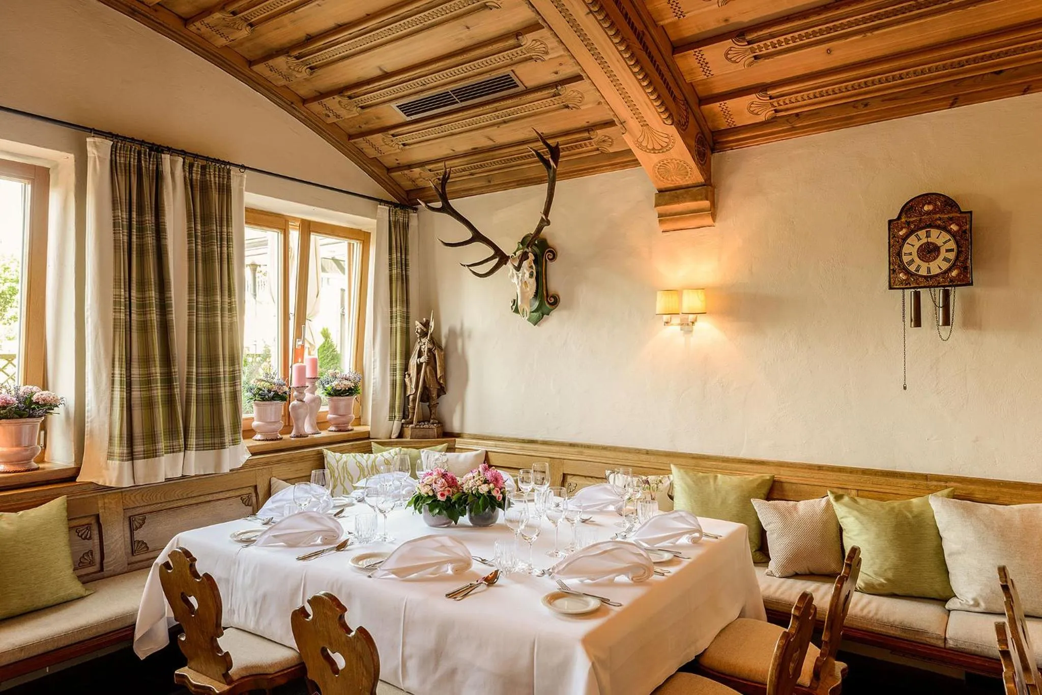 Restaurant/places to eat in Bauer Hotel und Restaurant