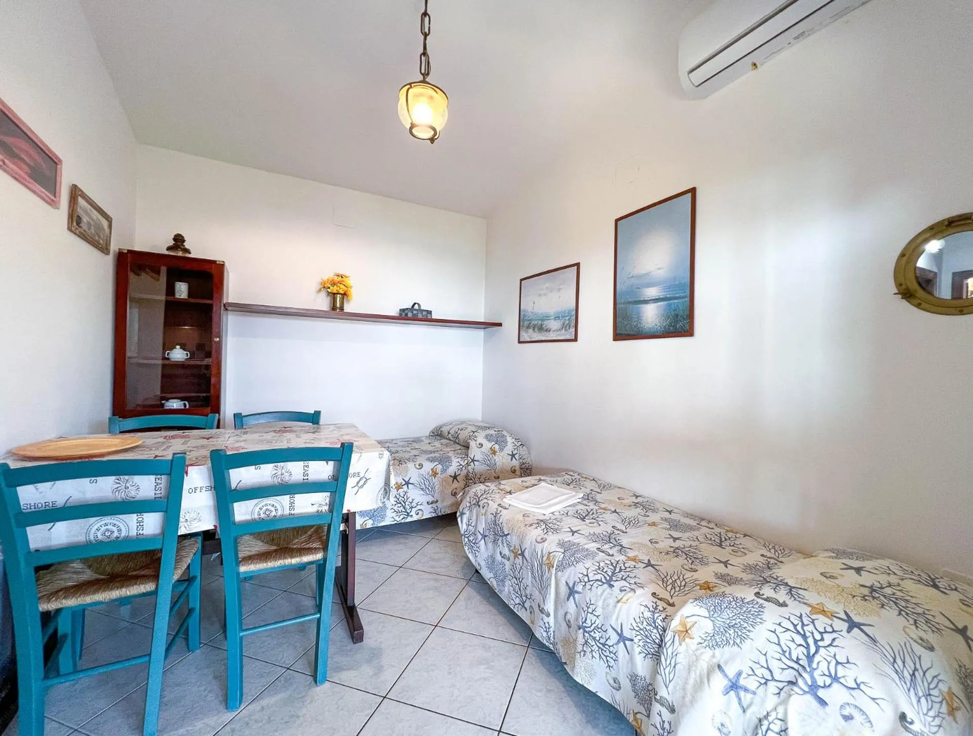 Living room in Mandel 2 Residence by Mandel club