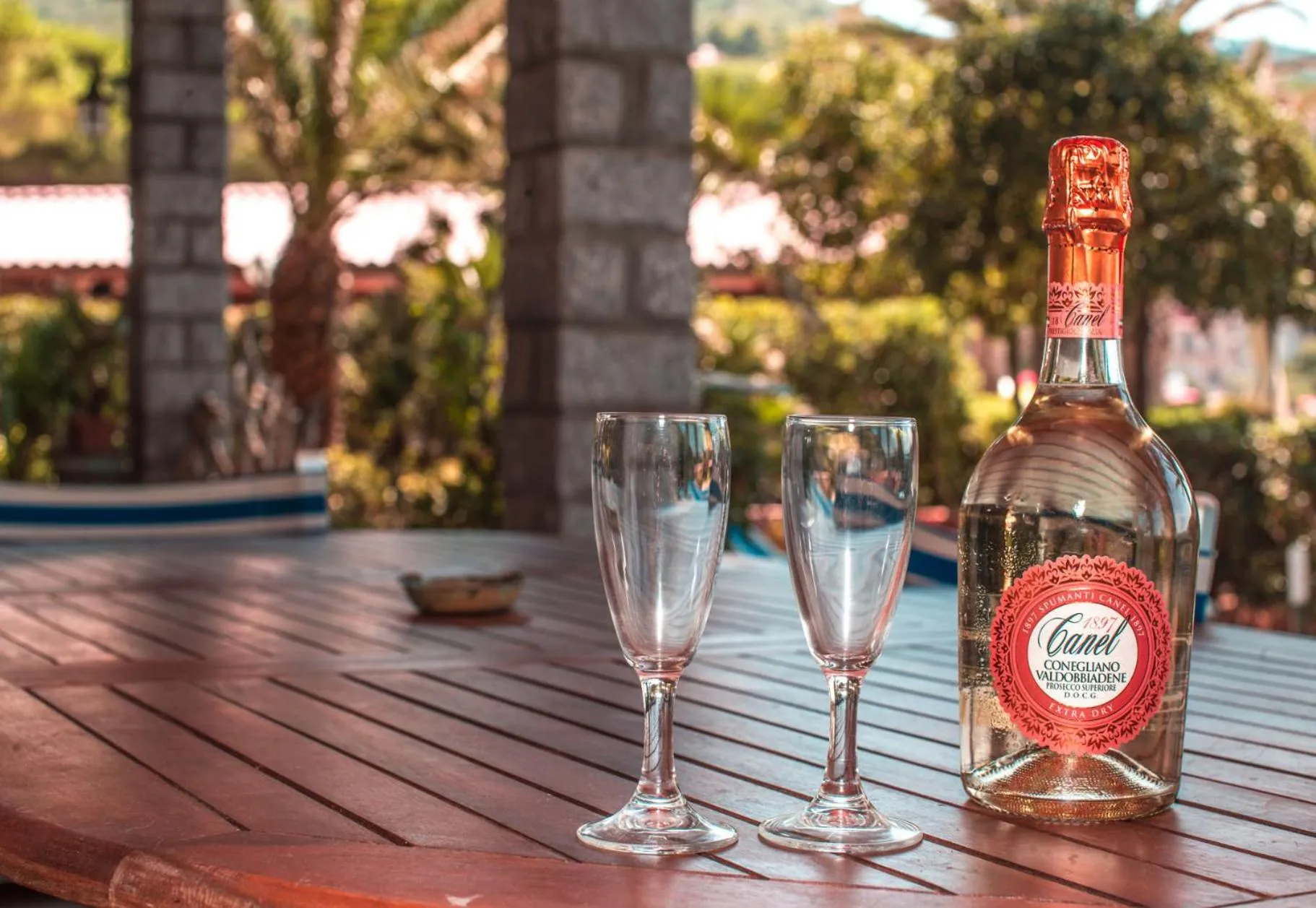 Patio in Mandel 2 Residence by Mandel club