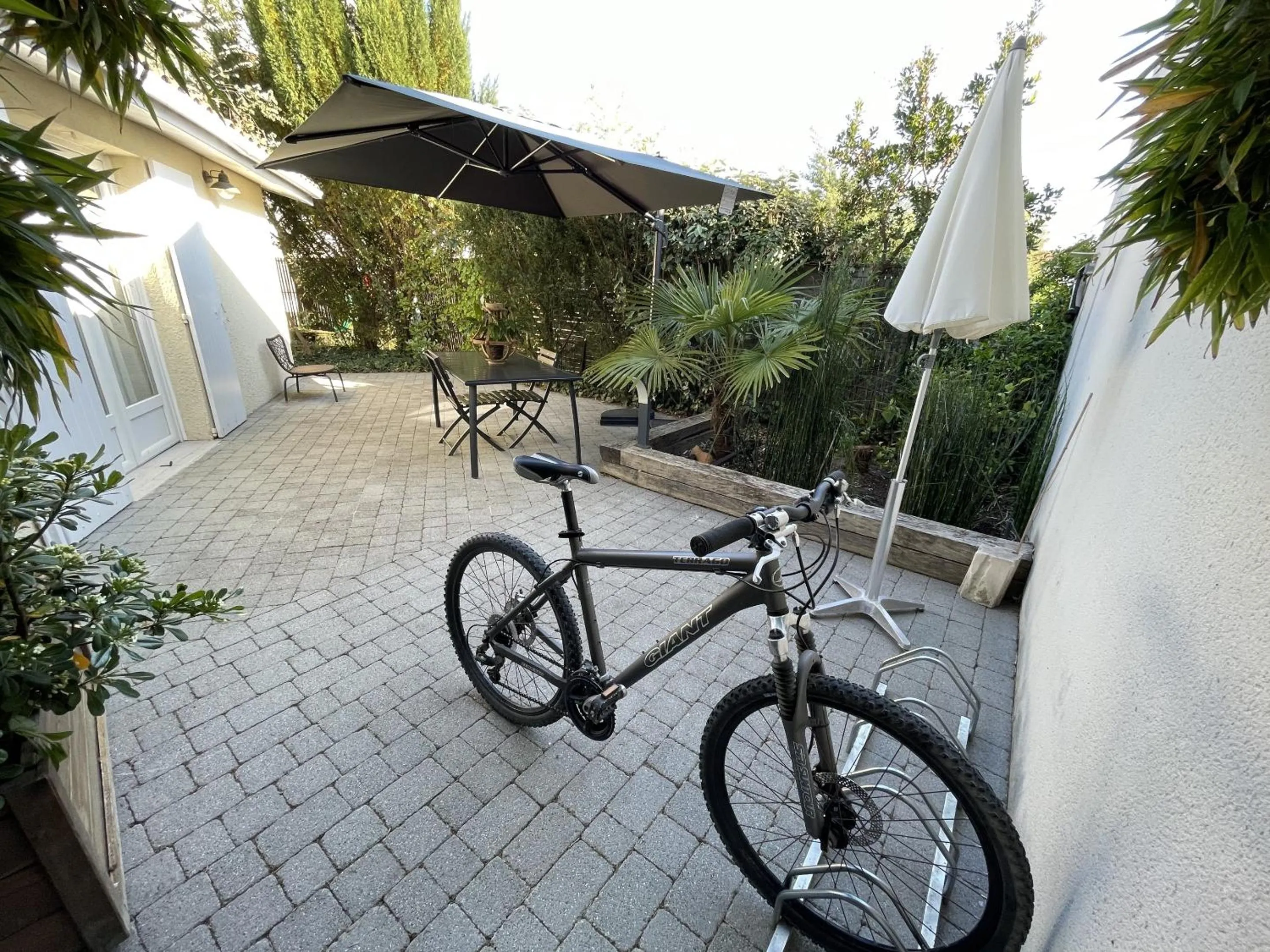 Patio in Le Studio de Noreda