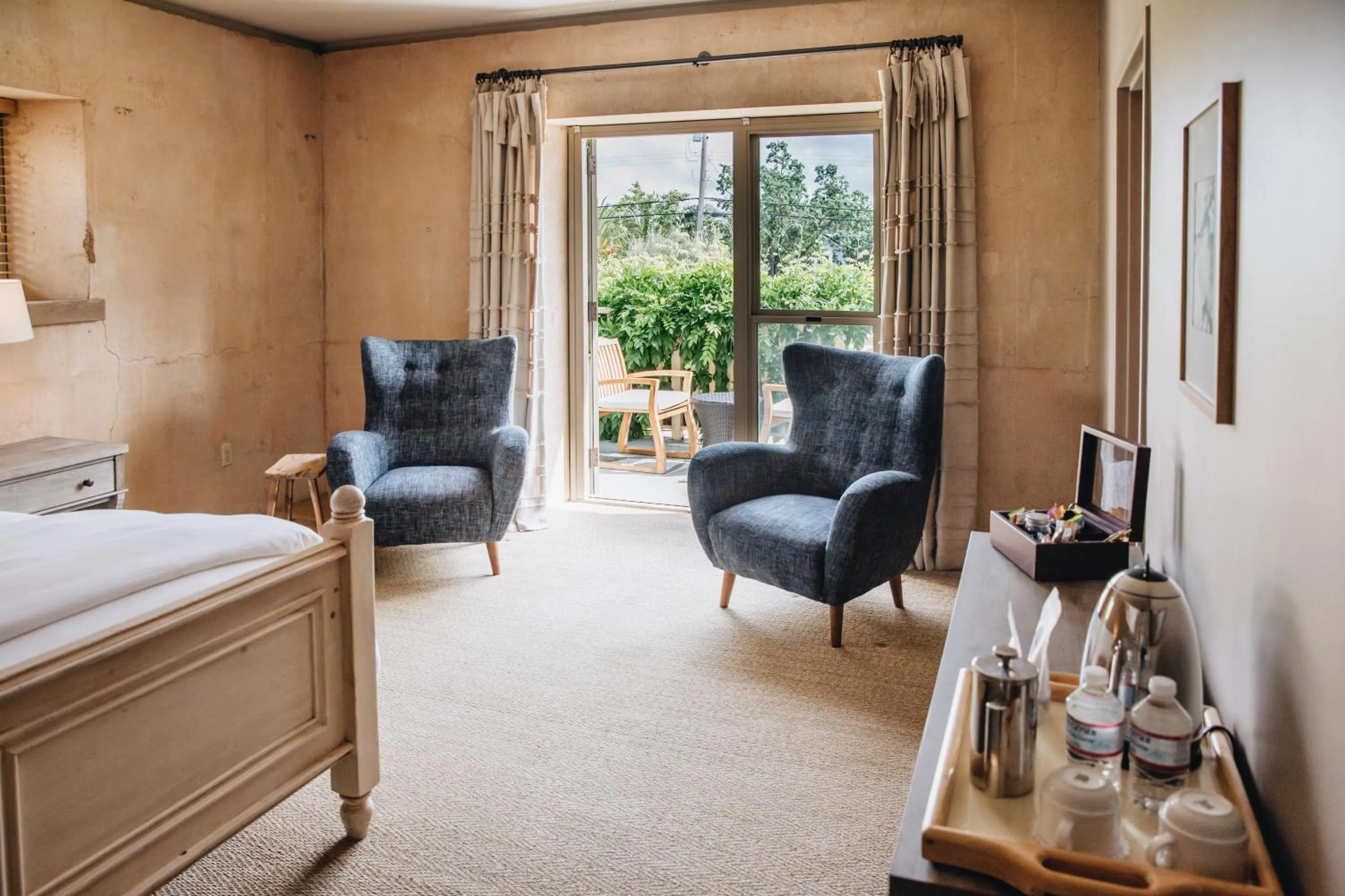 Coffee/tea facilities in Seven Branches Venue and Inn