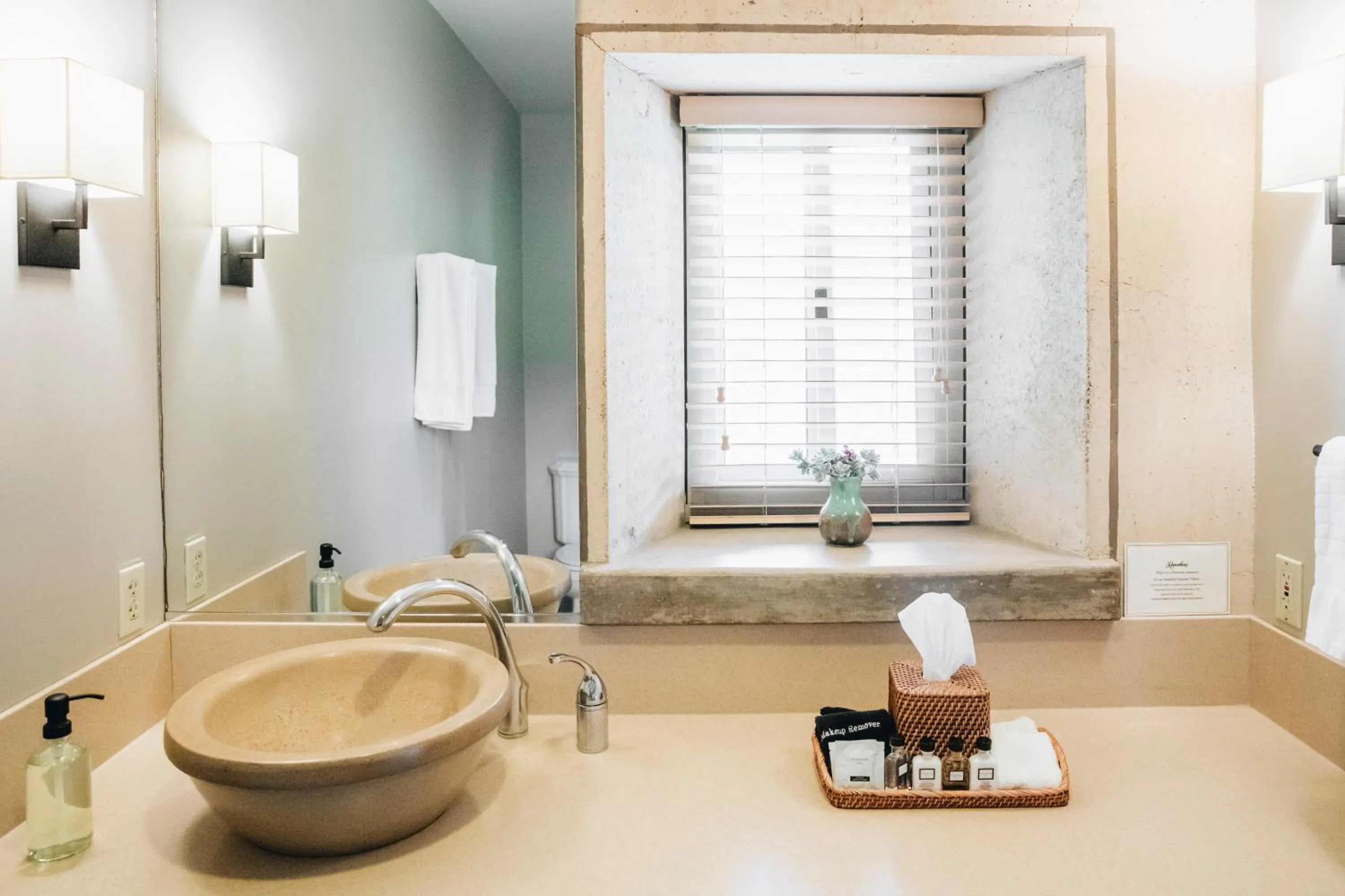 Bathroom in Seven Branches Venue and Inn