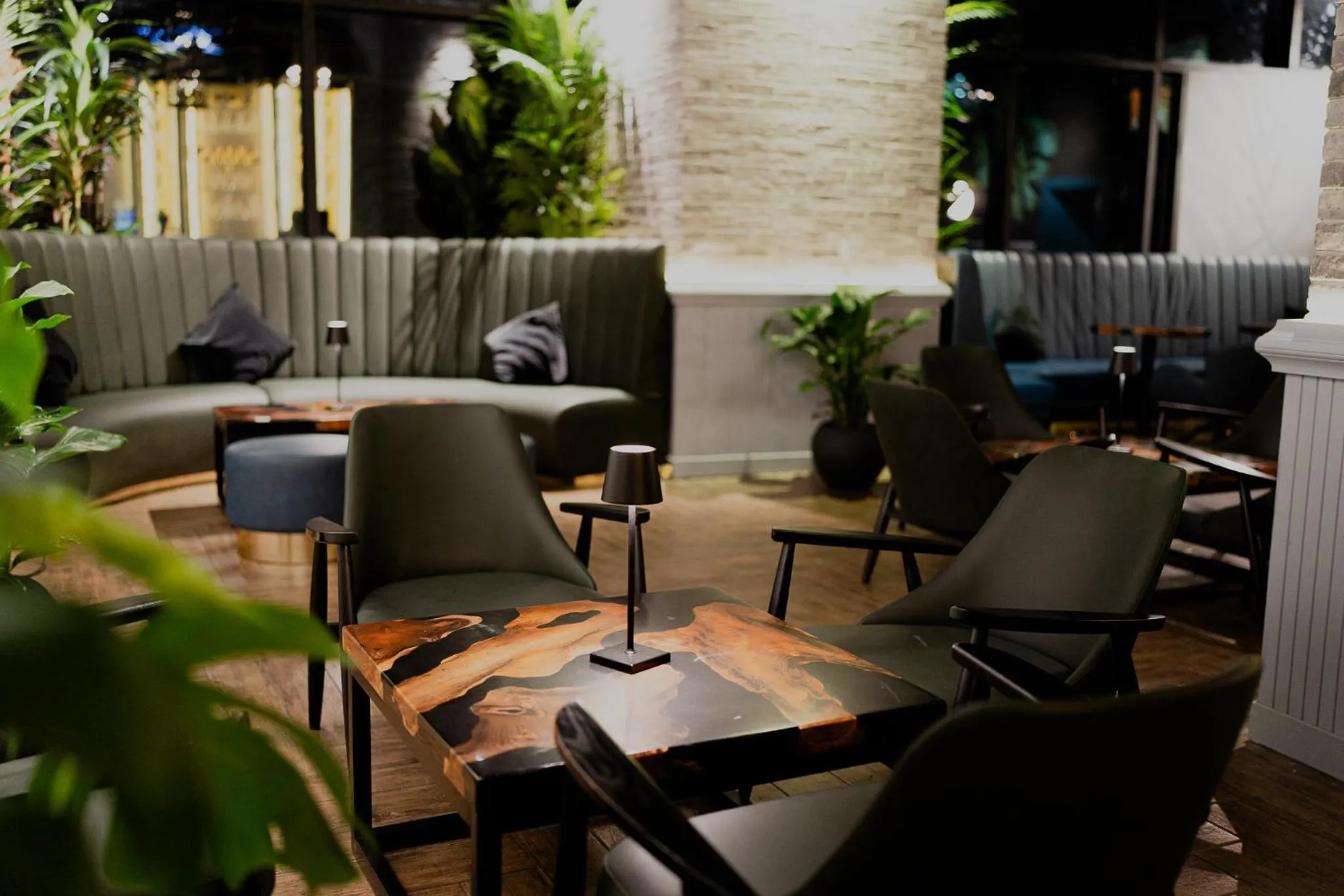 Restaurant/places to eat in Blue Beach Tower The Walk JBR