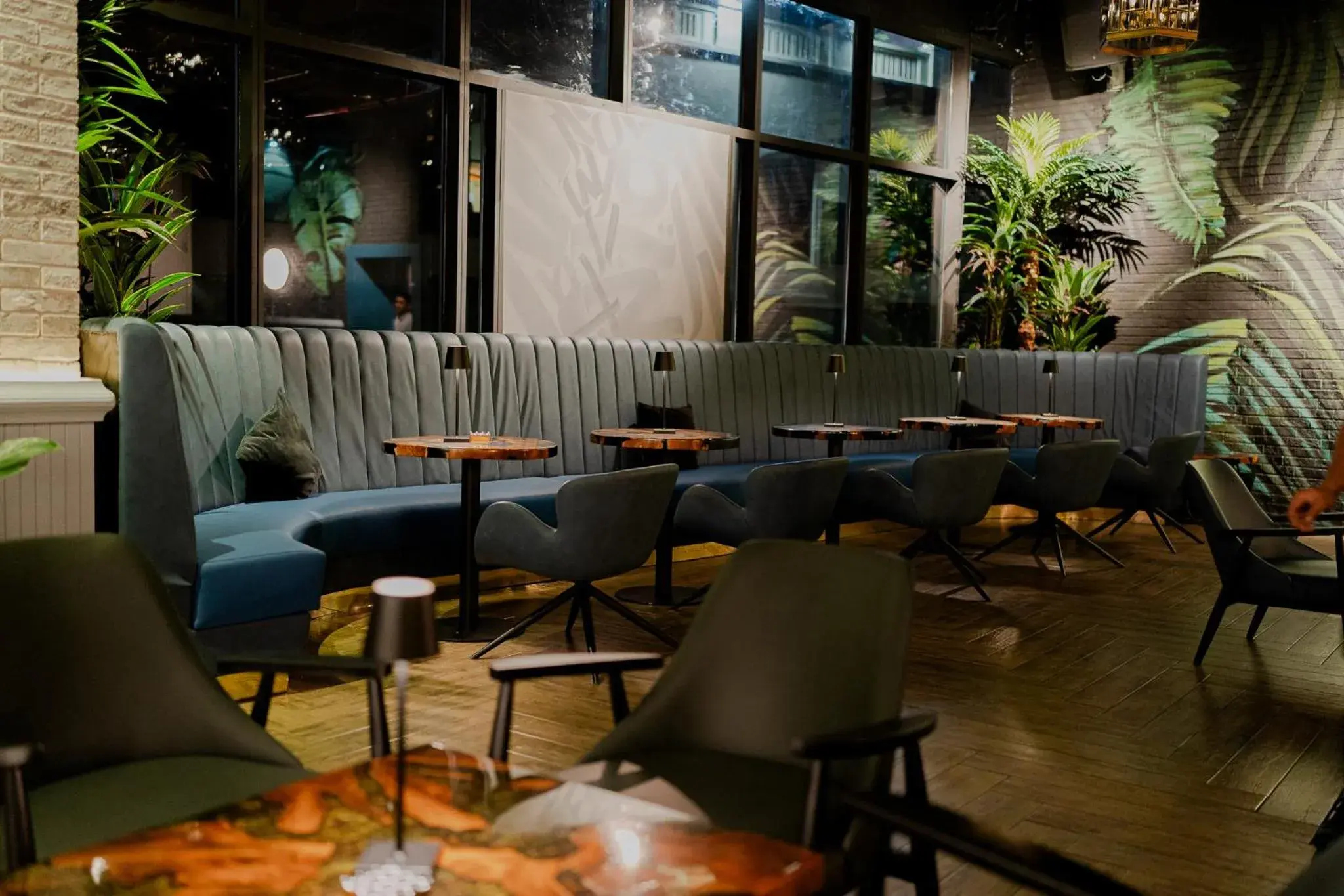 Restaurant/places to eat in Blue Beach Tower The Walk JBR Restaurant/places to eat in Blue Beach Tower The Walk JBR