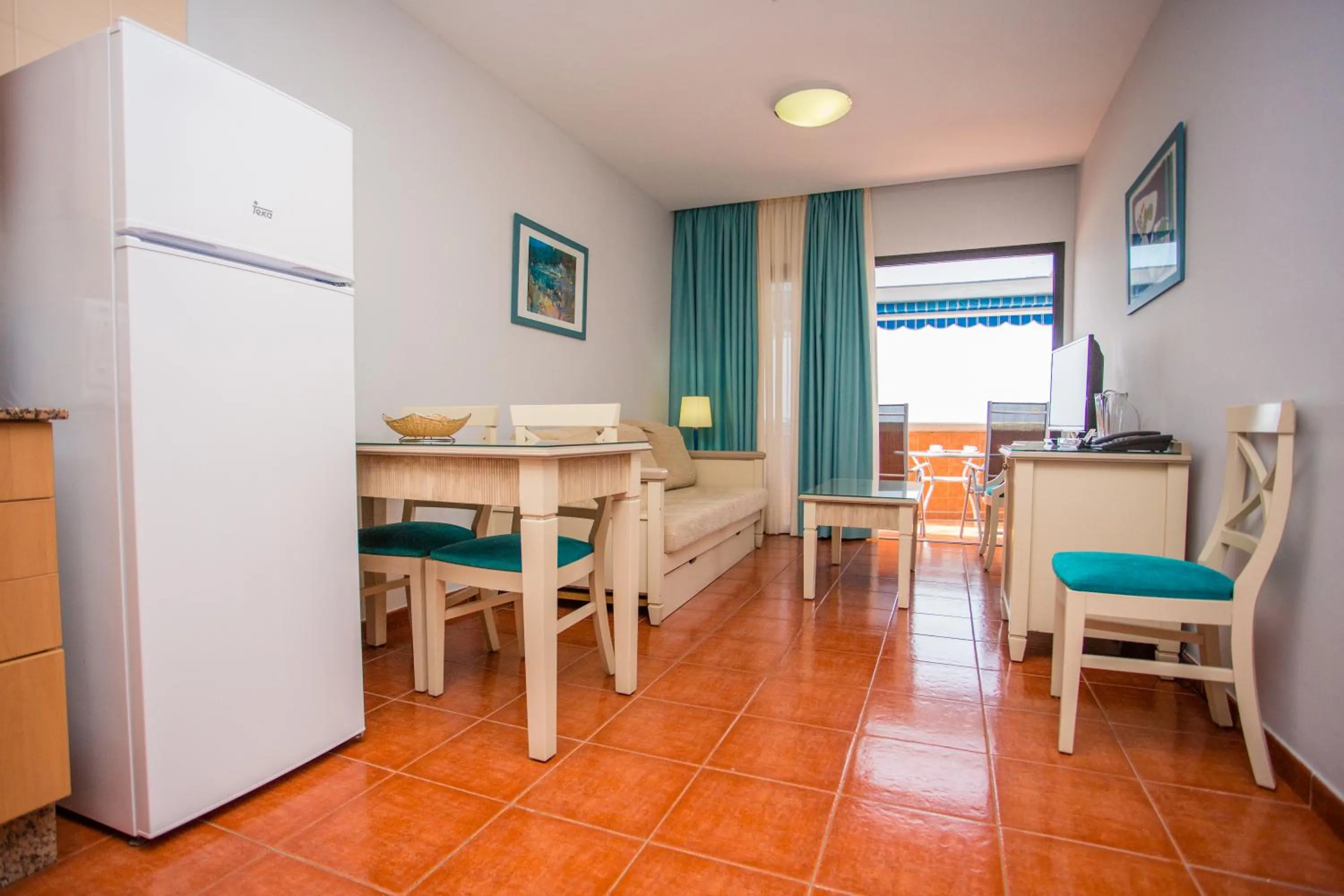 Living room in Amadores Beach Apartments