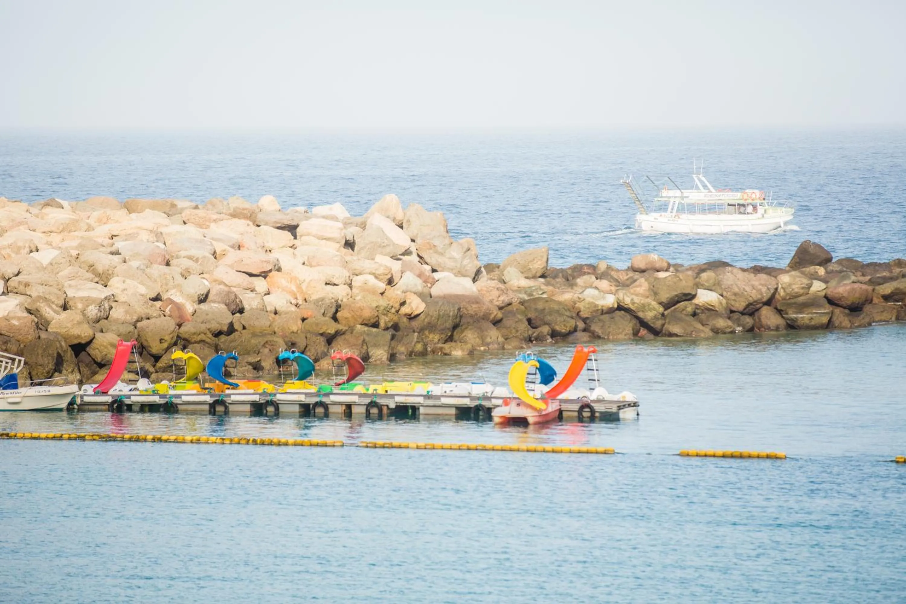 Beach in Amadores Beach Apartments