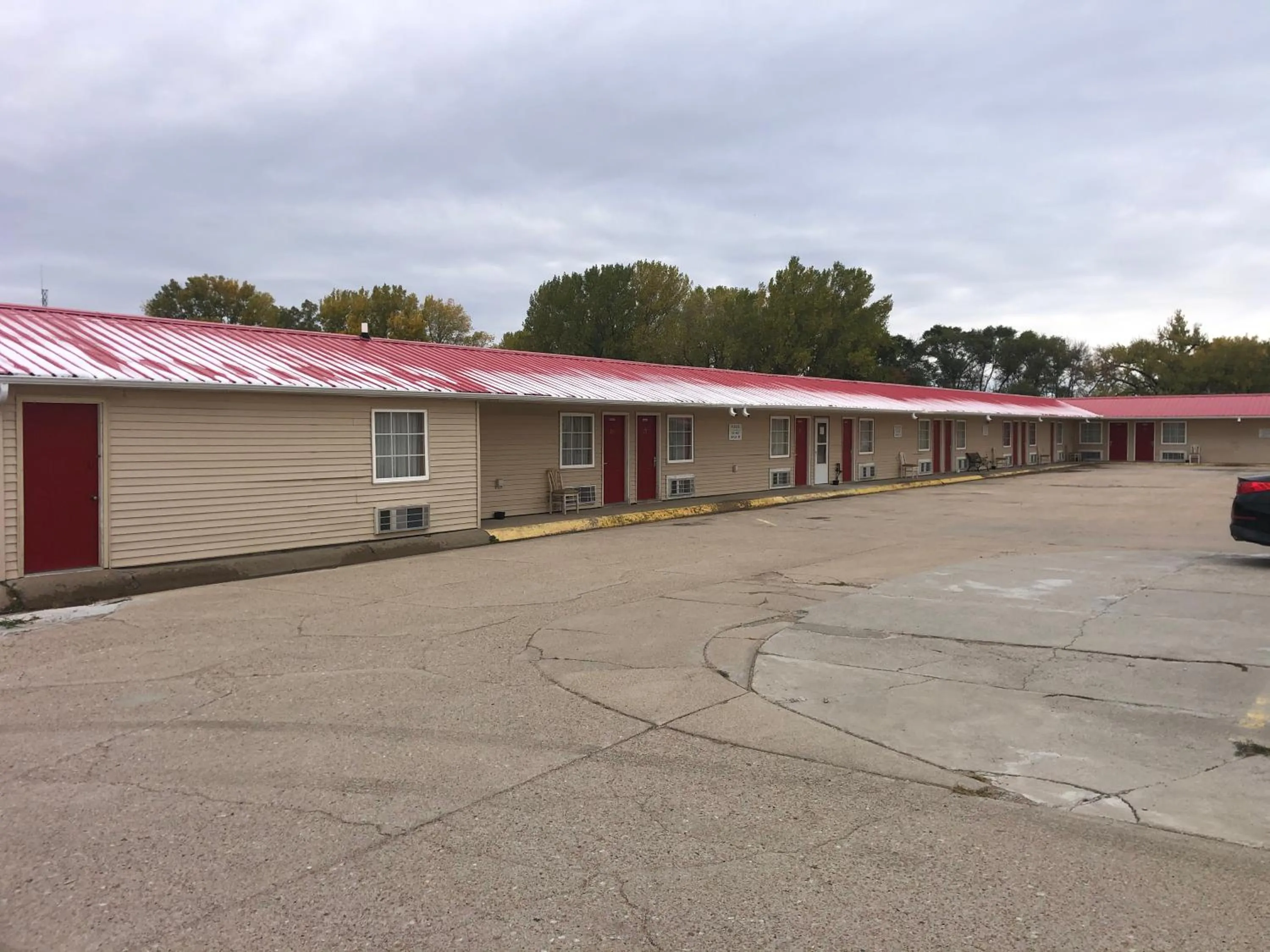 Property building in Big 12 Motel Broken Bow NE