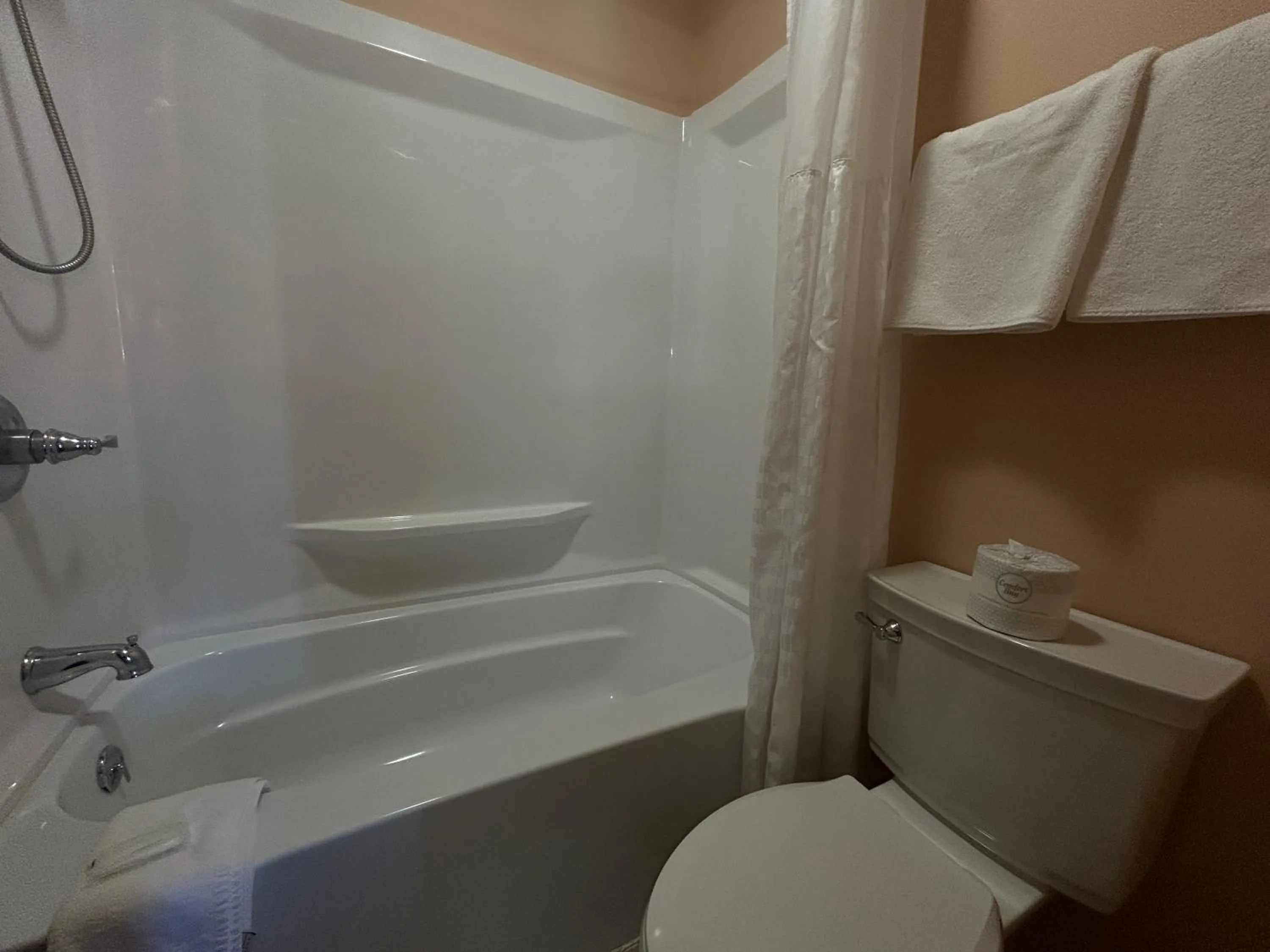 Bathroom in Big 12 Motel Broken Bow NE