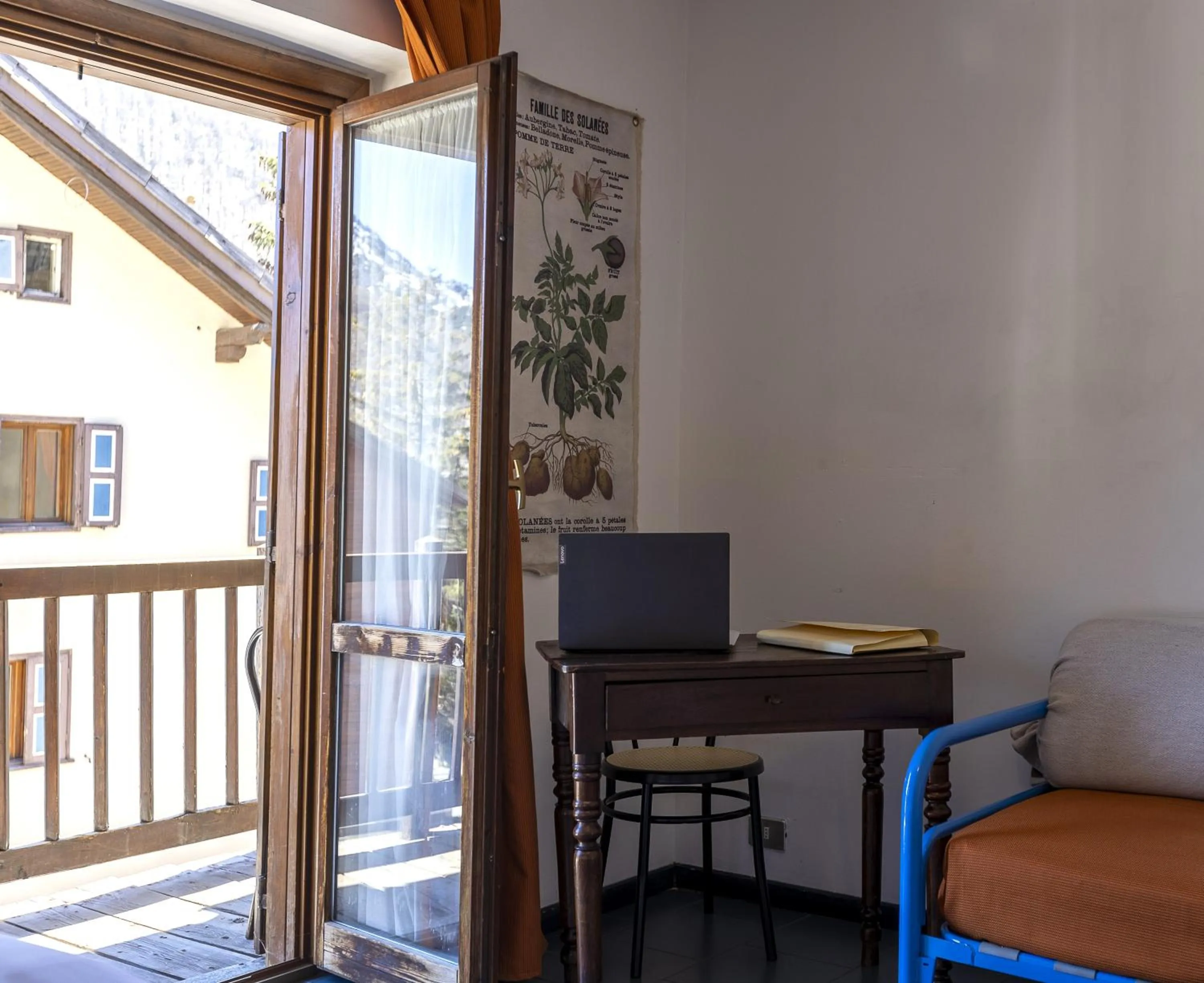 Seating area in Aparthotel Claviere
