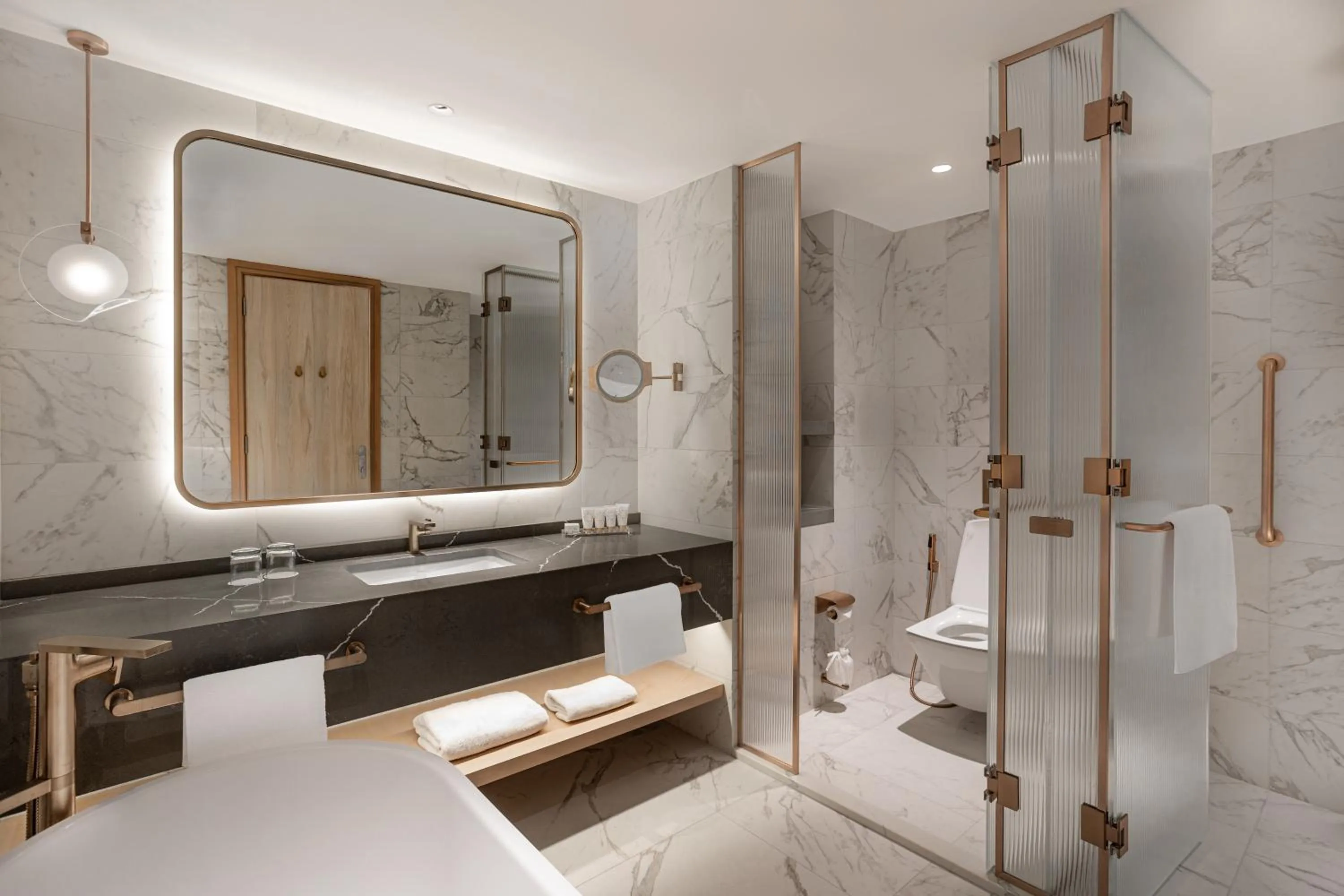 Shower in Signia by Hilton