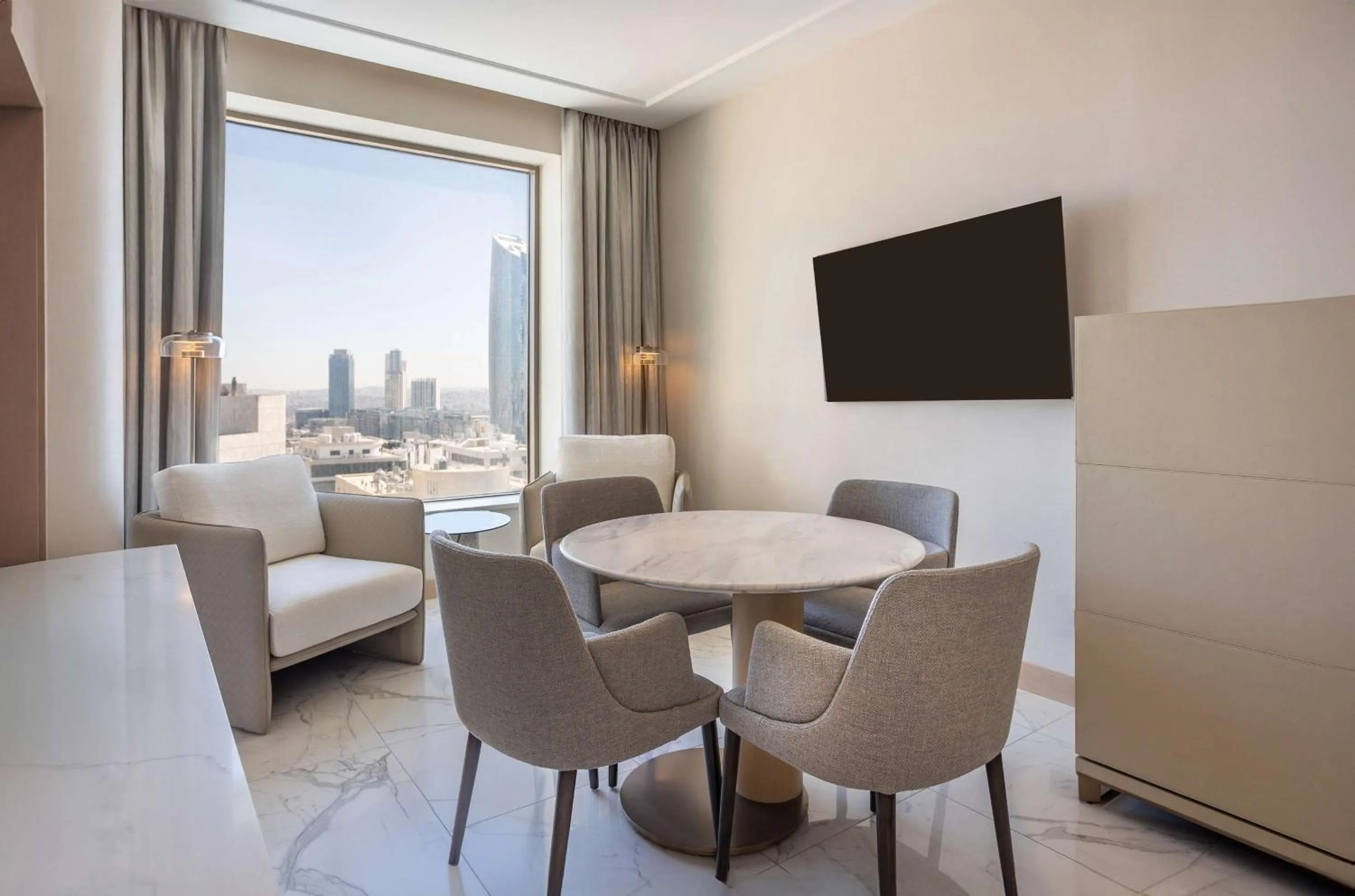 Living room in Kempinski Hotel Amman