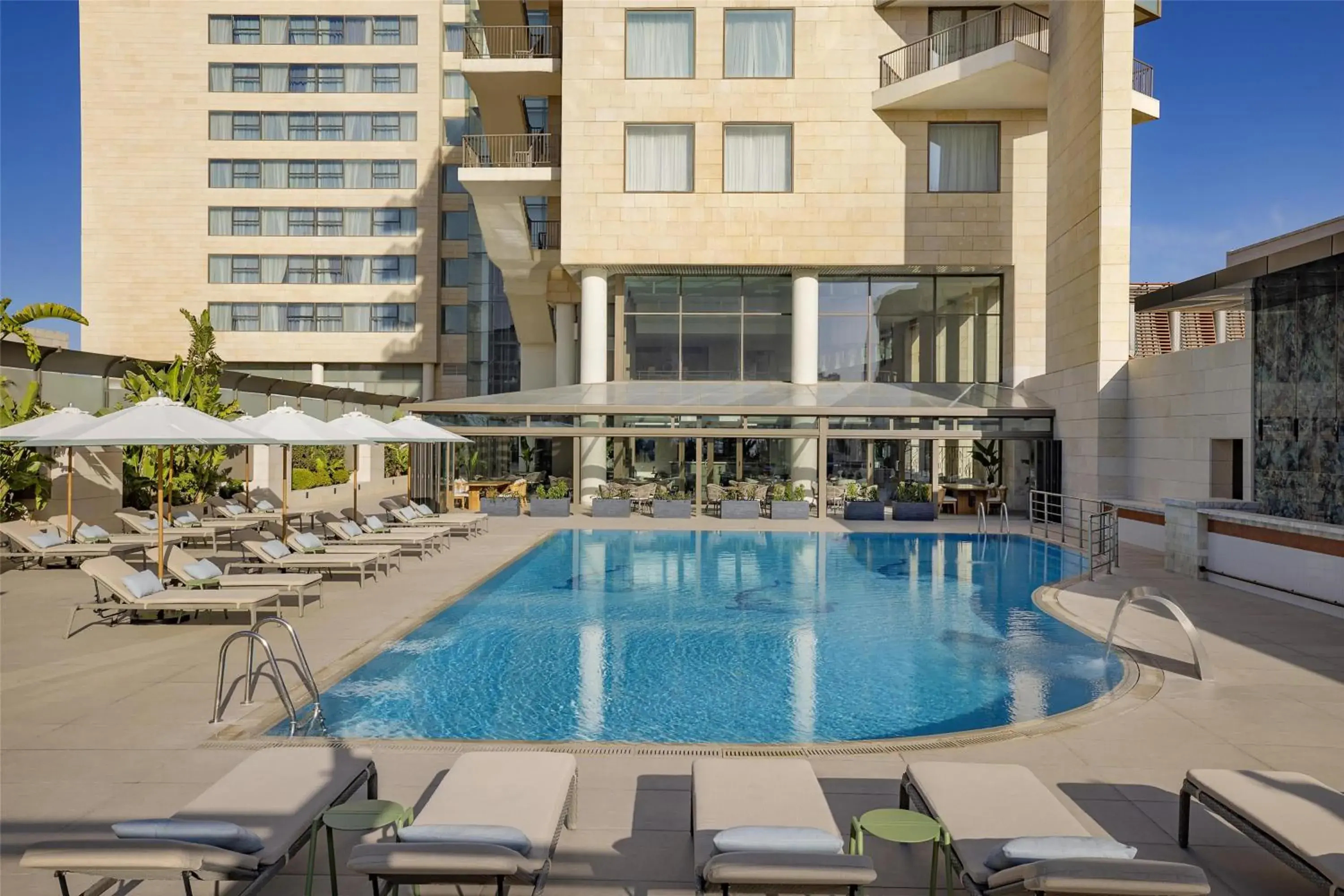 Pool view in Signia by Hilton Pool view in Signia by Hilton