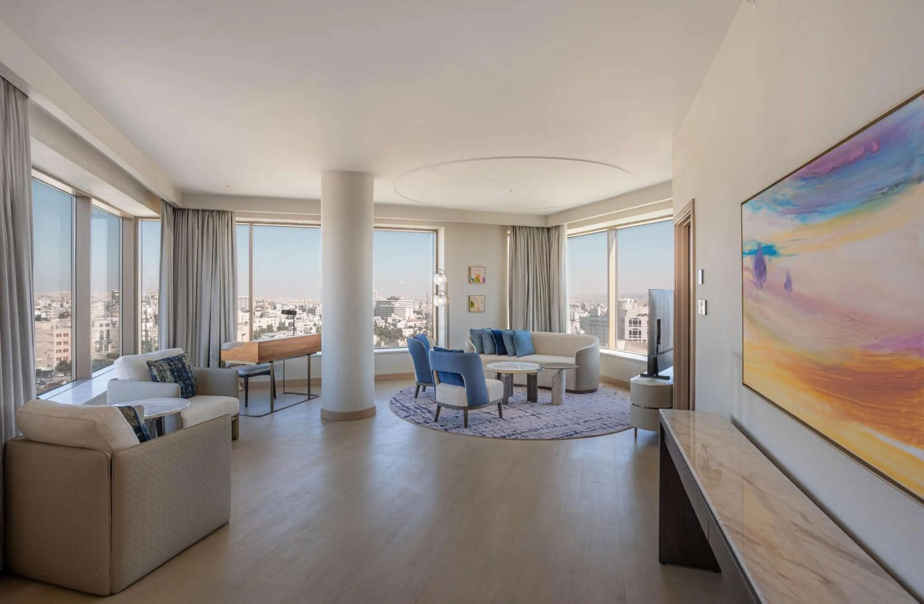 Living room in Kempinski Hotel Amman