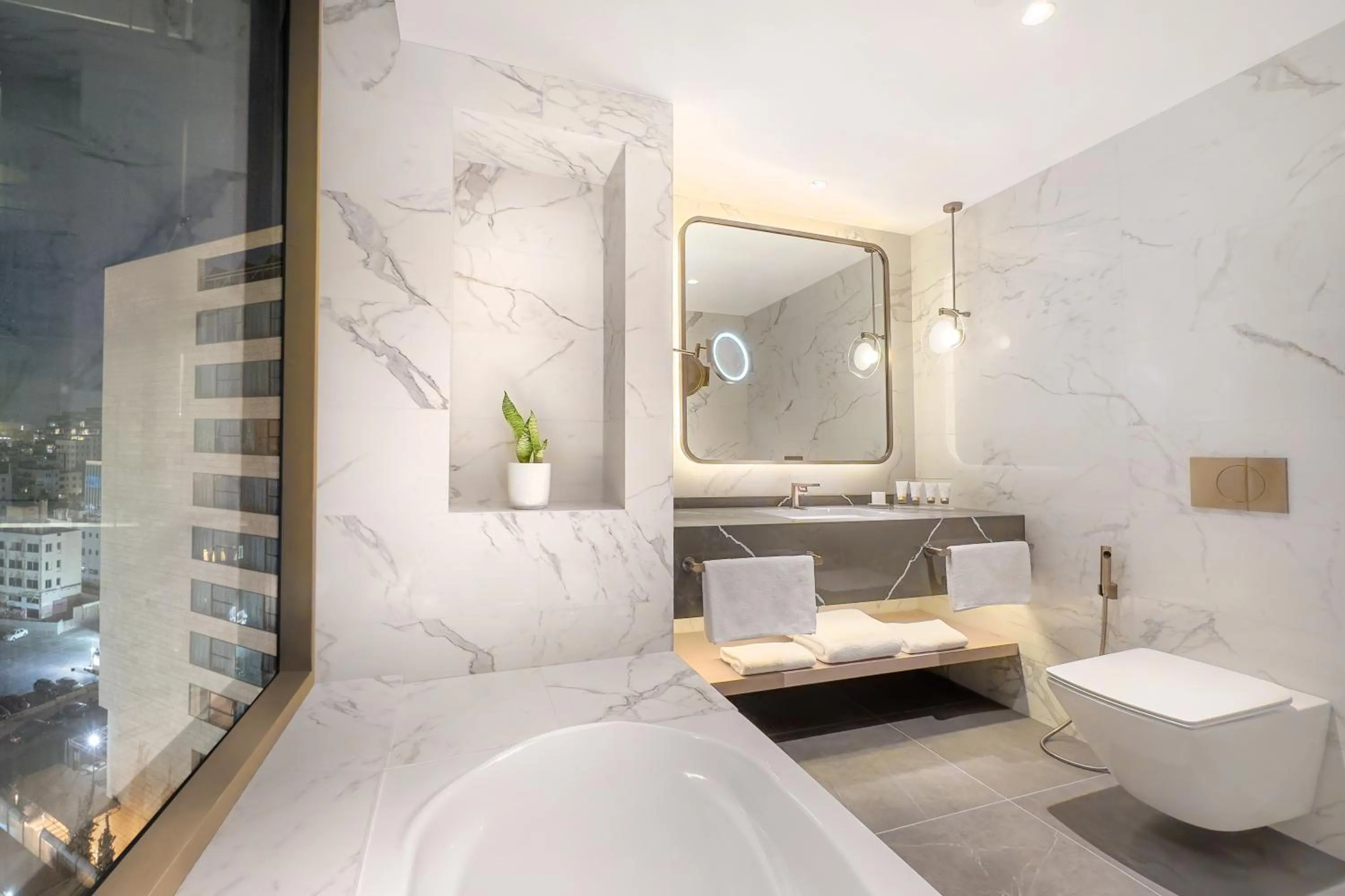 Shower in Signia by Hilton